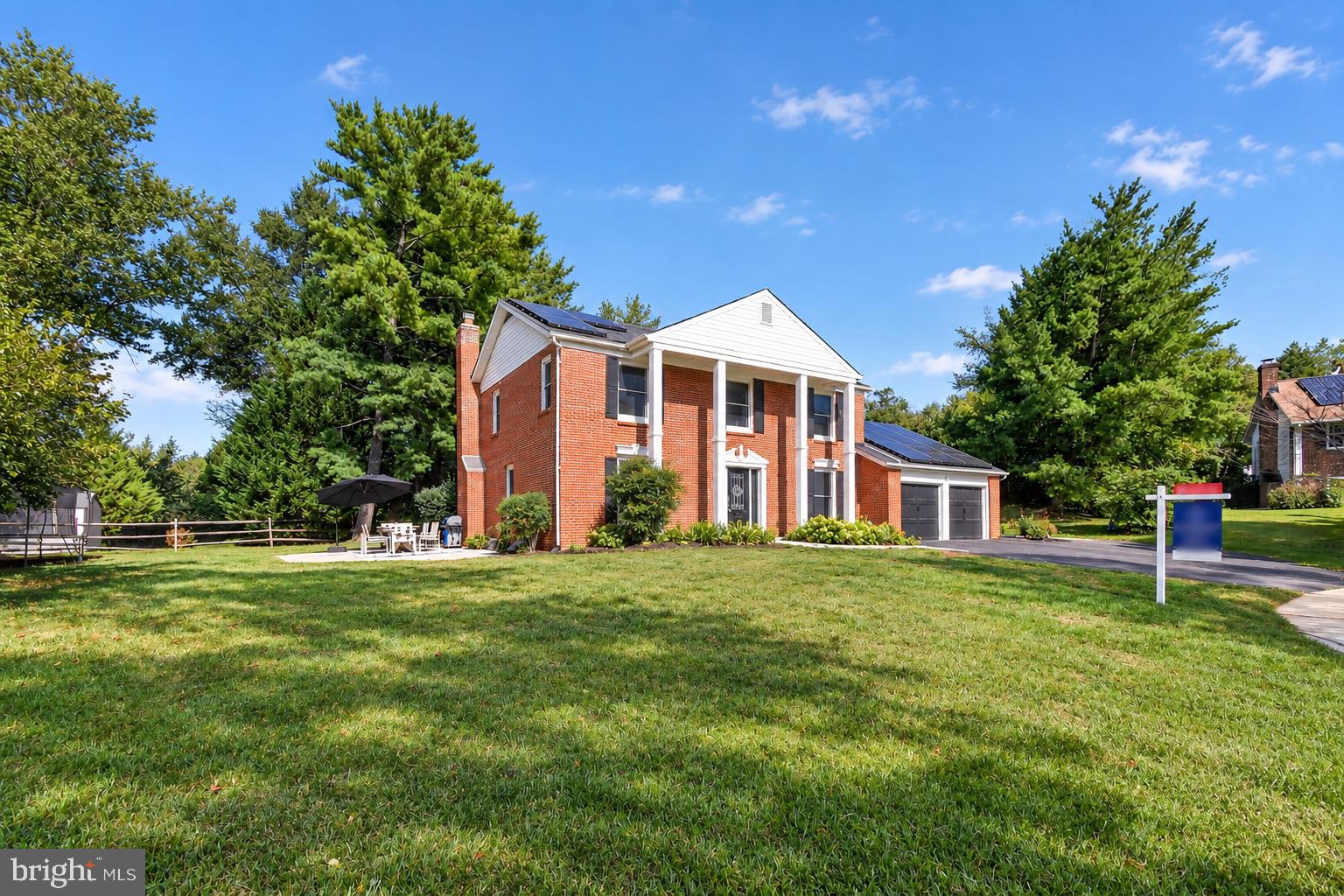 9 Richview Ct, Potomac, MD 20854 photo