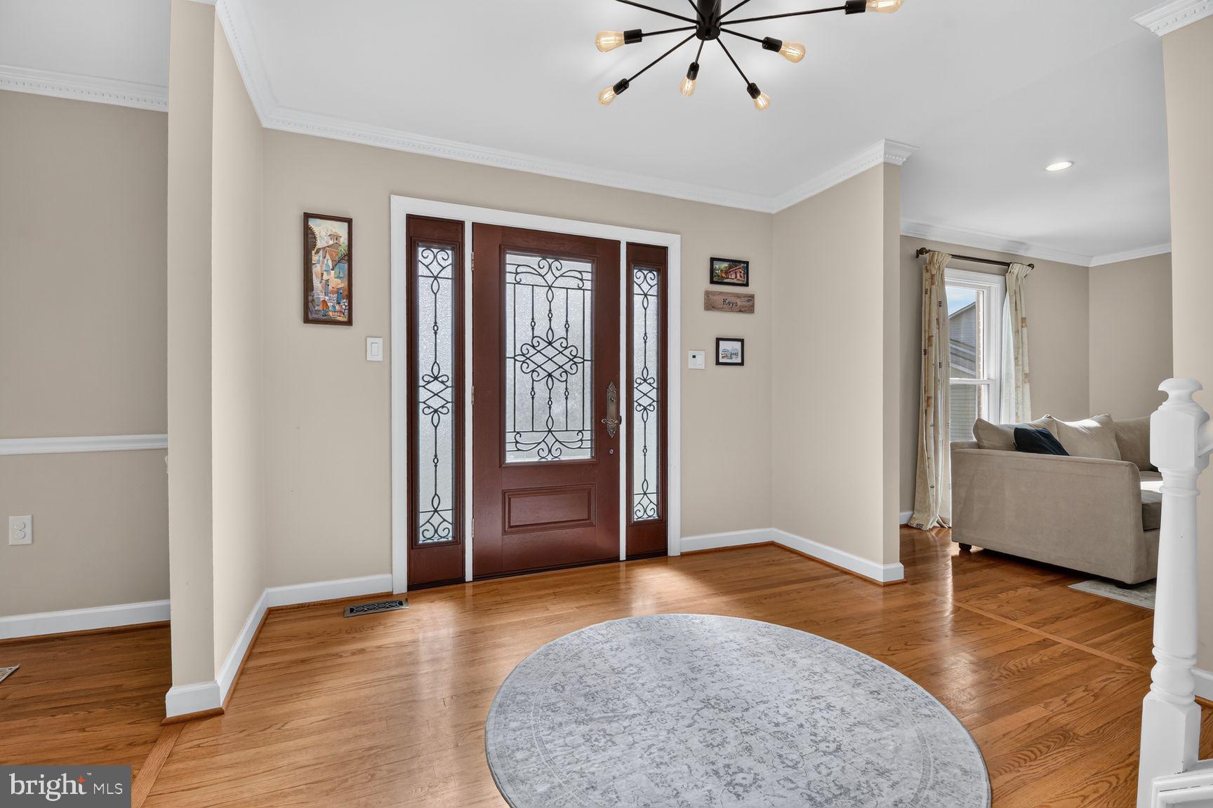 9 Richview Ct, Potomac, MD 20854 photo