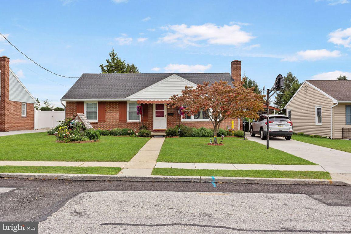 312 Diller Rd, Hanover, PA 17331