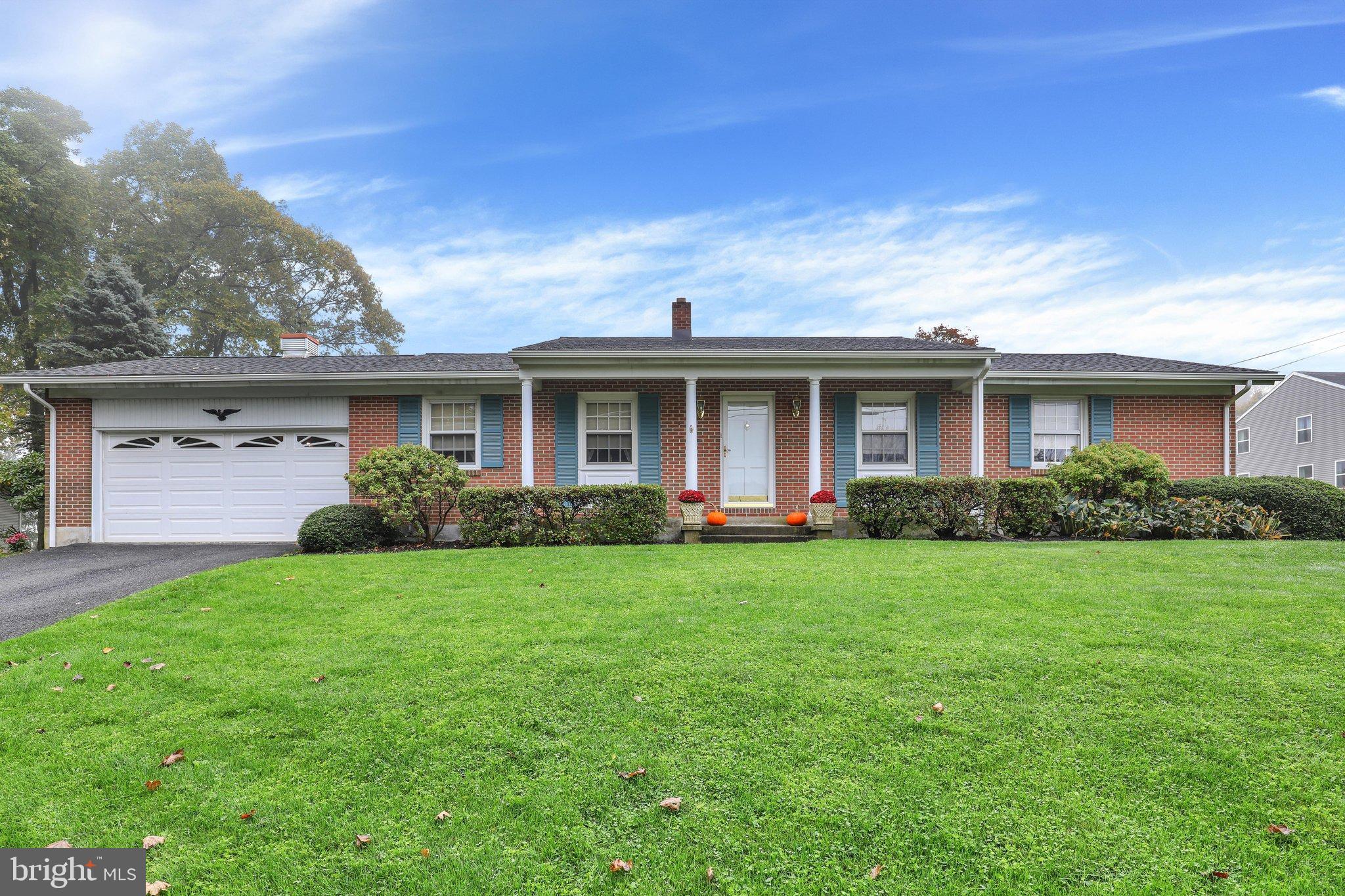 209 Kocher Rd, Sinking Spring, PA 19608 photo
