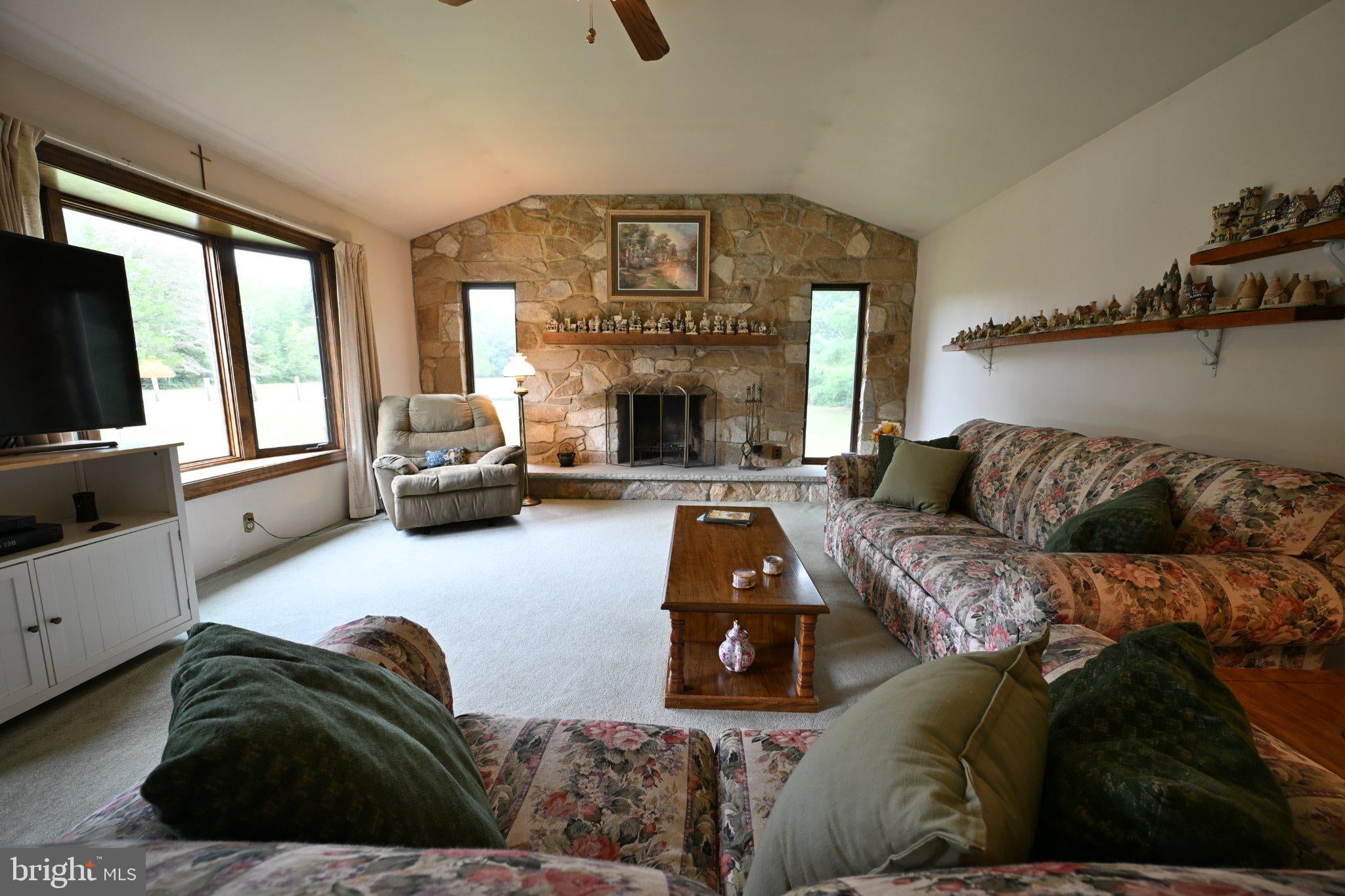 1503 E Malaga Rd, Williamstown, NJ 08094 photo