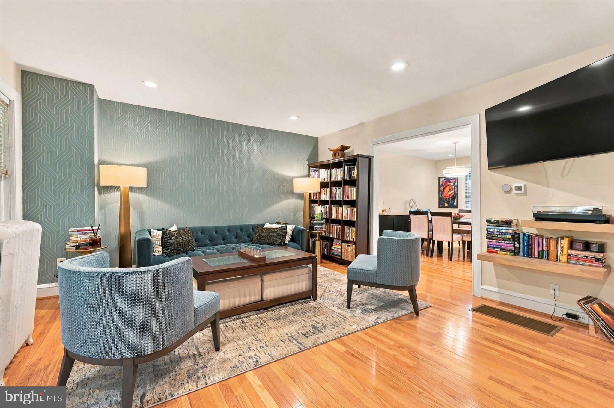 328 Glen Echo Rd, Philadelphia, PA 19119 photo