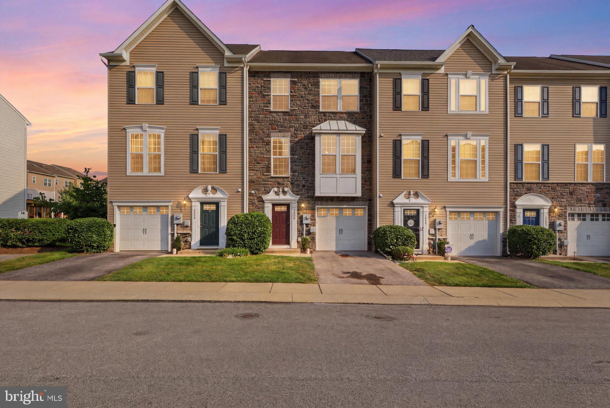 1264 Rannoch Ln, York, PA 17403