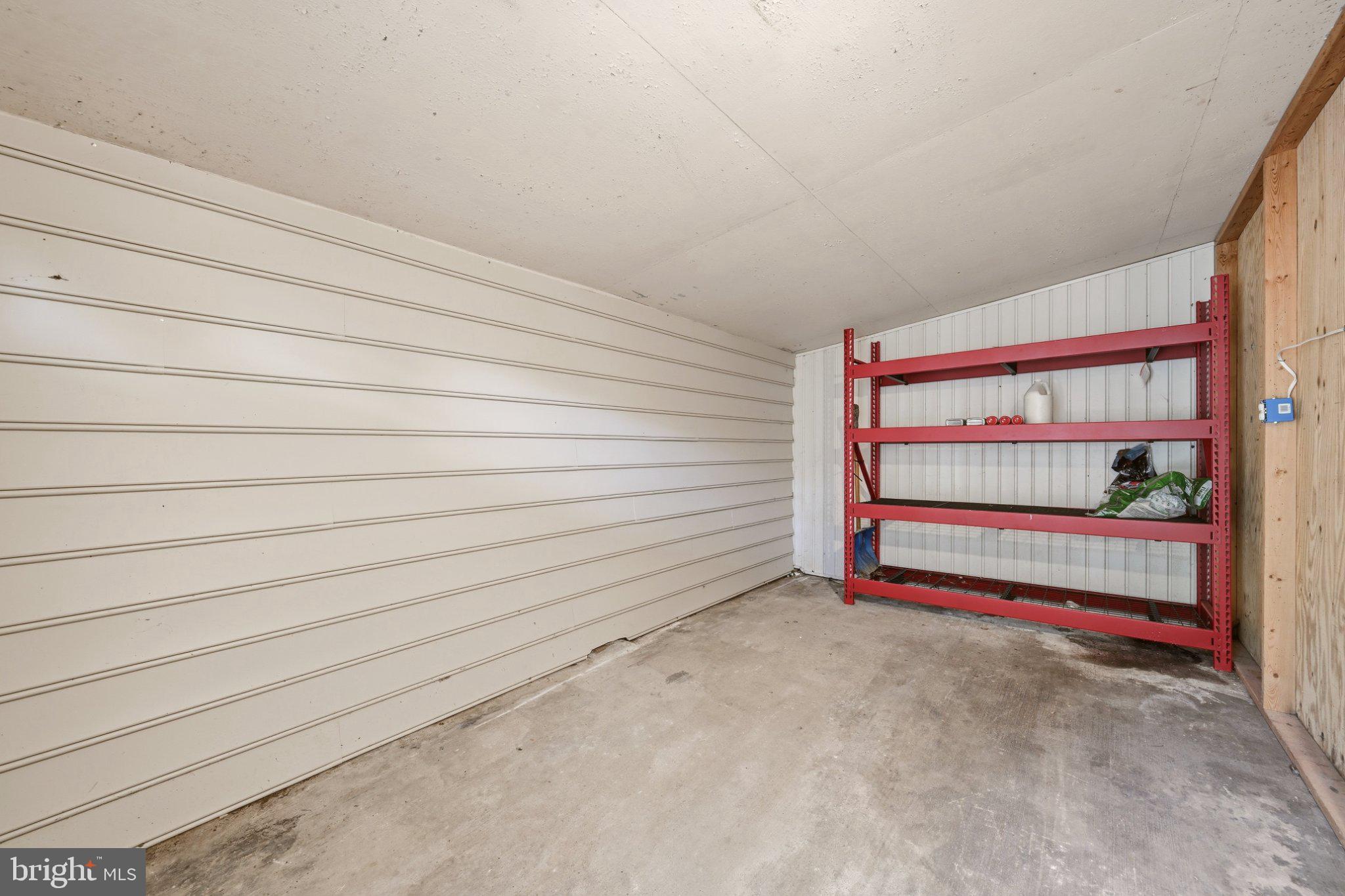 5911 Massachusetts Ave, Bethesda, MD 20816 photo