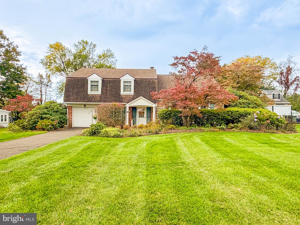 99 Harriet Rd, Southampton, PA 18966 photo