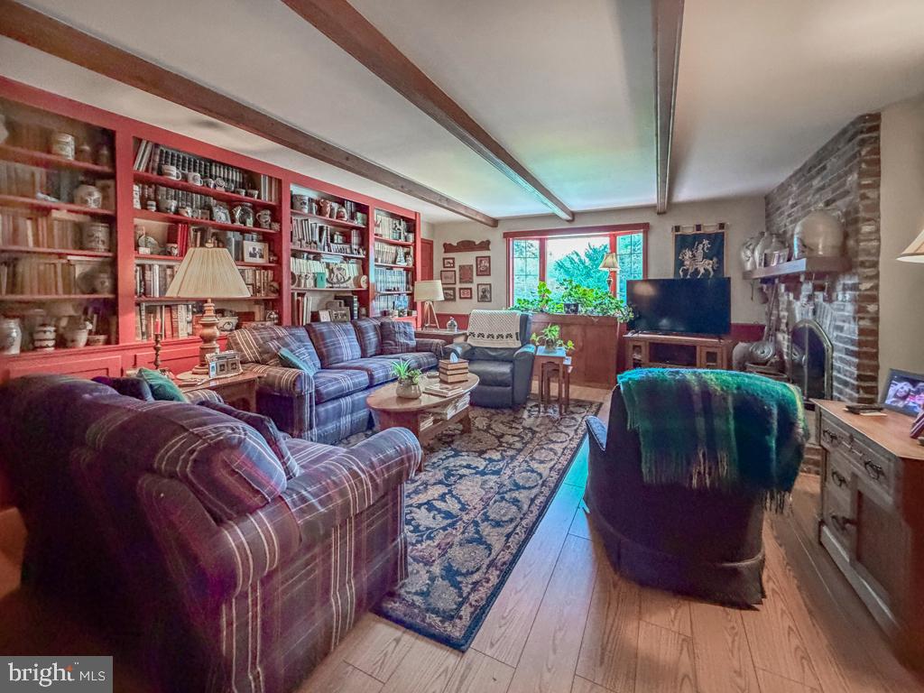 99 Harriet Rd, Southampton, PA 18966 photo