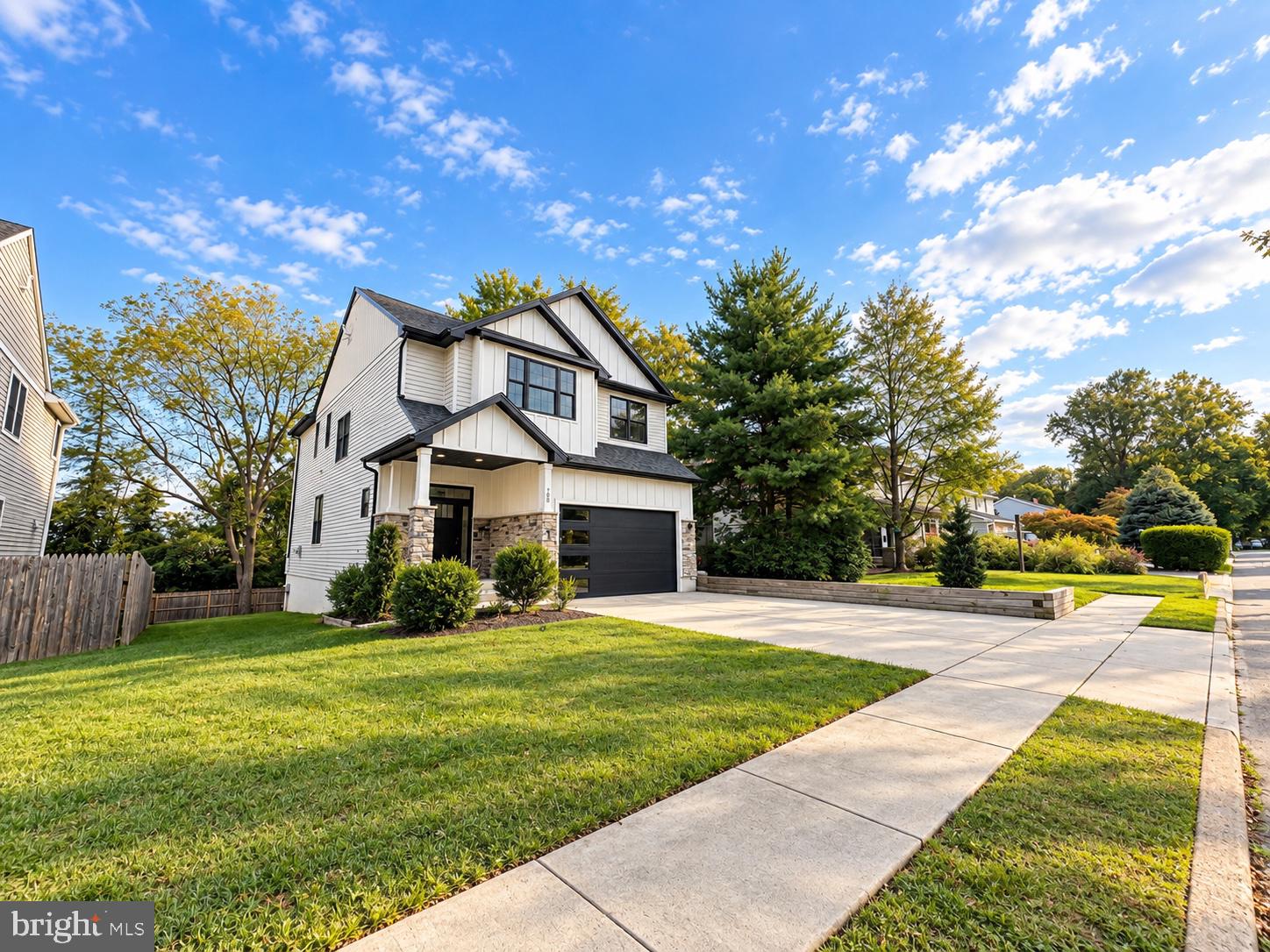 708 Caledonia St, Philadelphia, PA 19128