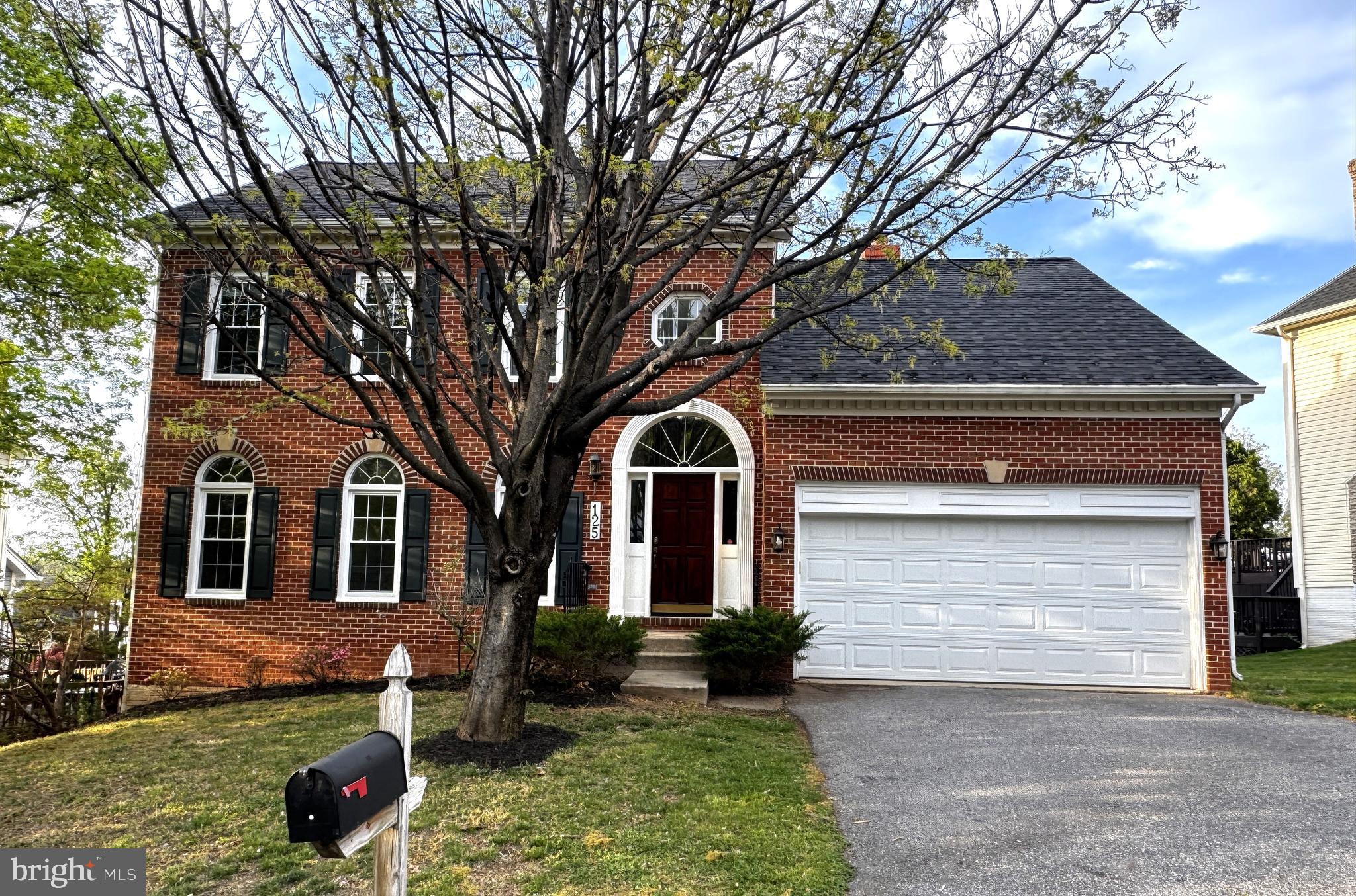 125 Mission Dr, Gaithersburg, MD 20878