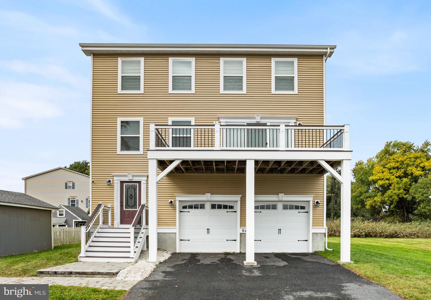 84 Washington St, Delaware City, DE 19706