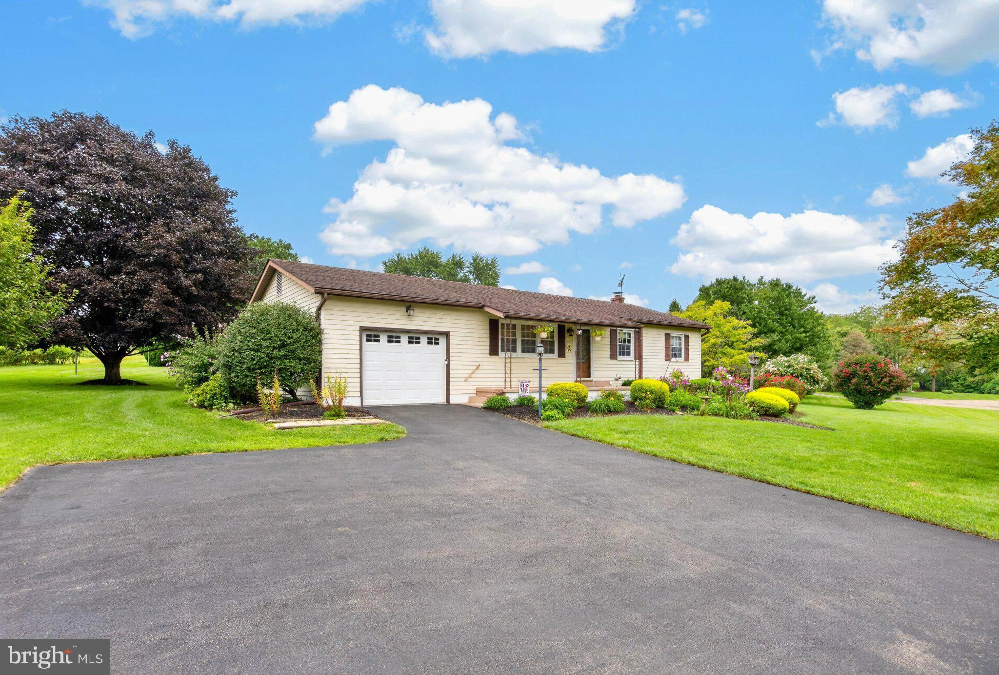123 Meri Leigh, Oxford, PA 19363
