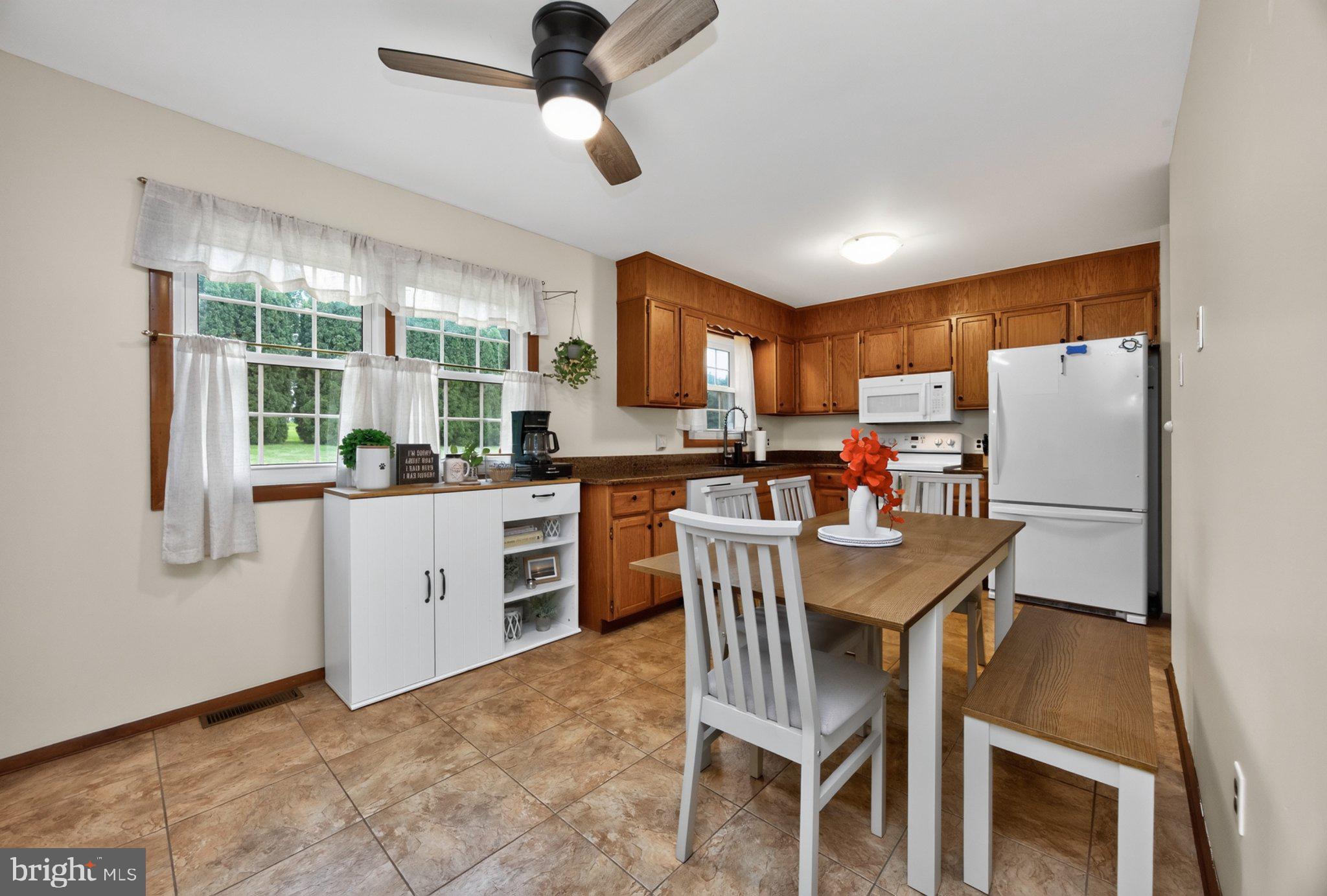 123 Meri Leigh, Oxford, PA 19363 photo