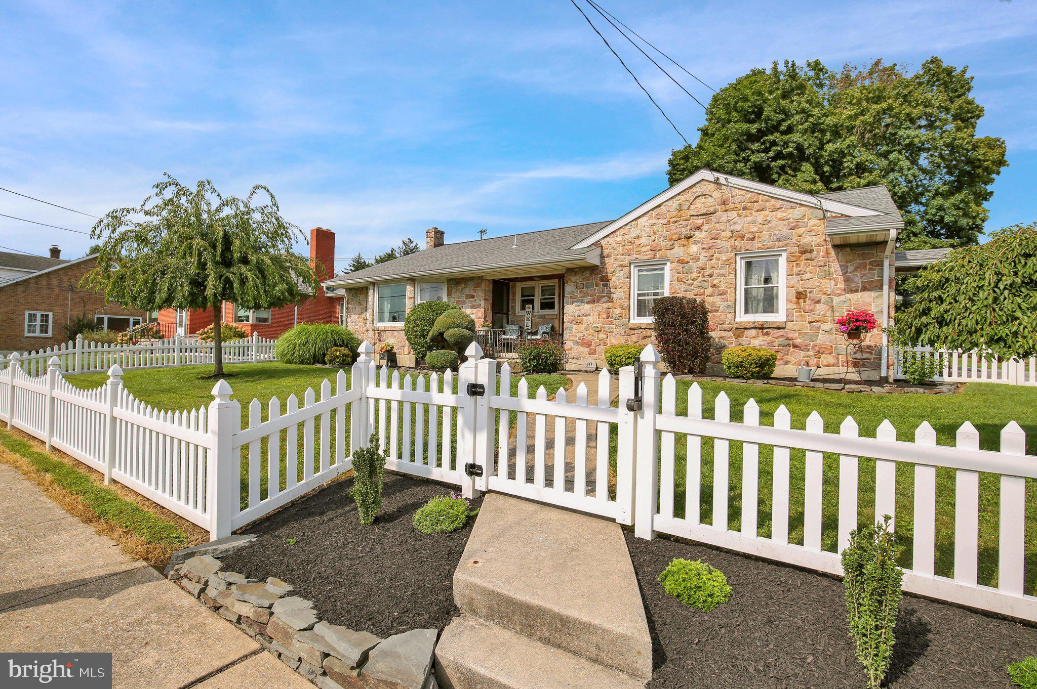 40 Laurel St, Kutztown, PA 19530