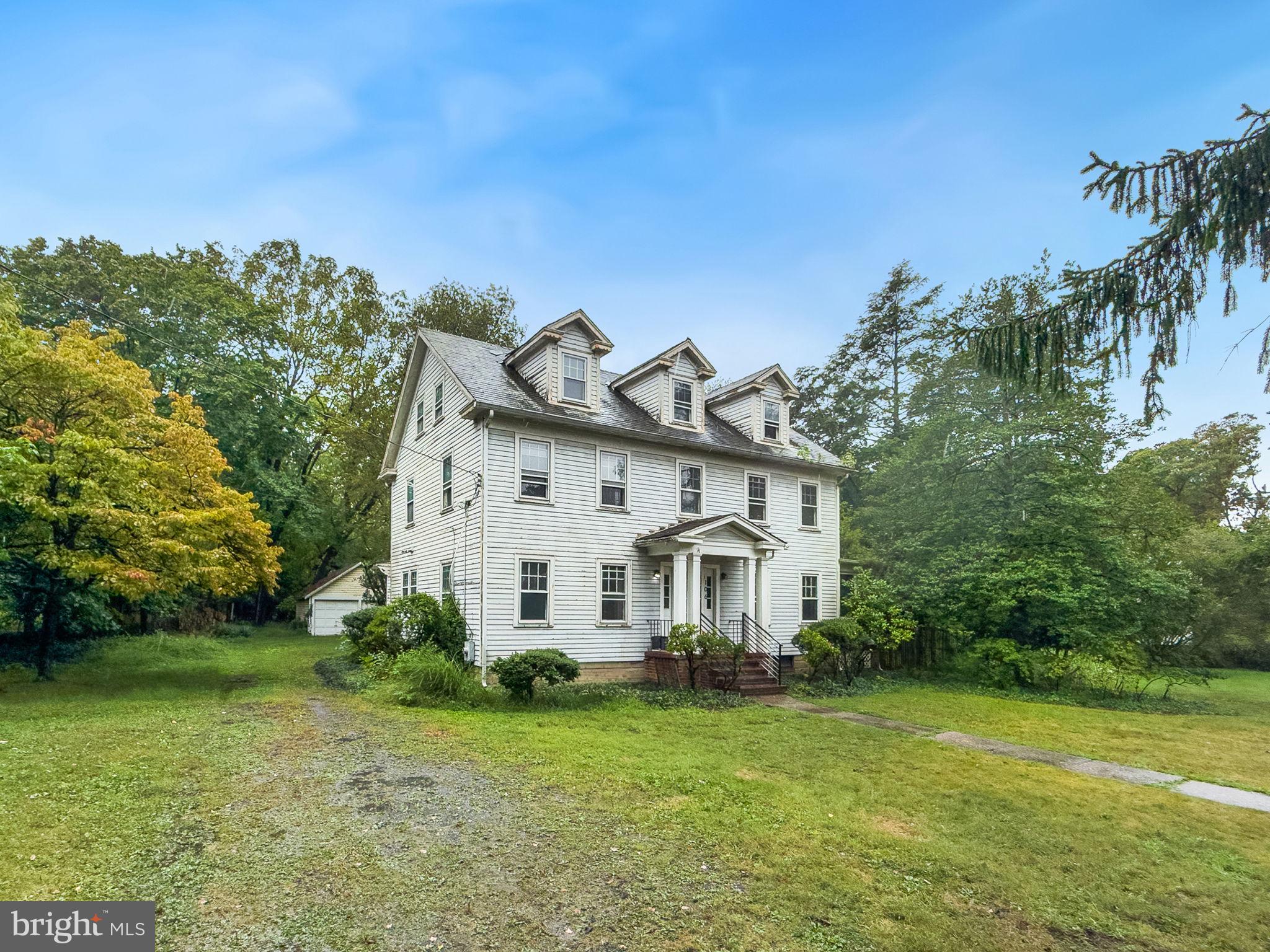 106 Russell Ave, Gaithersburg, MD 20877 photo