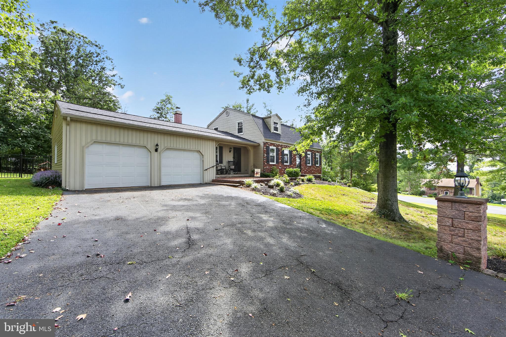 809 Gabriel Ct, Pottstown, PA 19464
