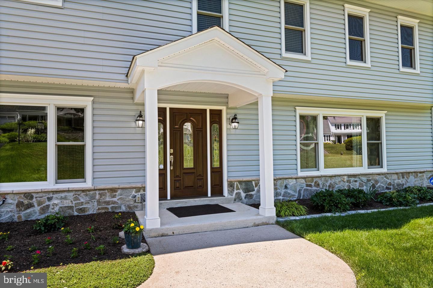 10315 Mountington Ct, Vienna, VA 22182 photo