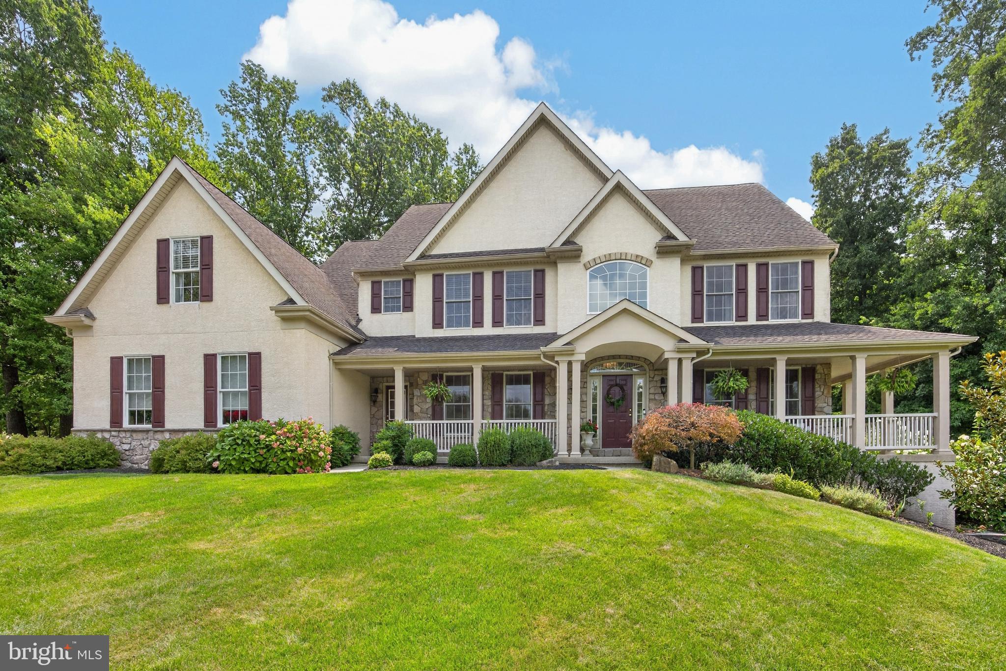102 Steeplewood Dr, Exton, PA 19341 photo