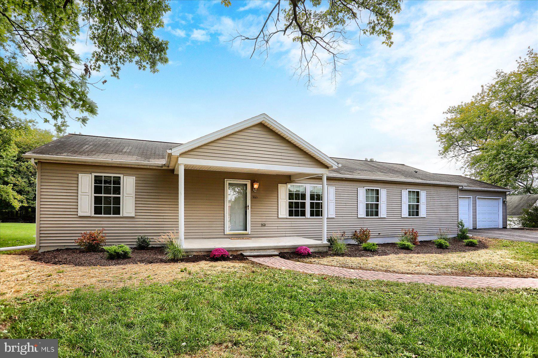 7621 Jonestown Rd, Harrisburg, PA 17112