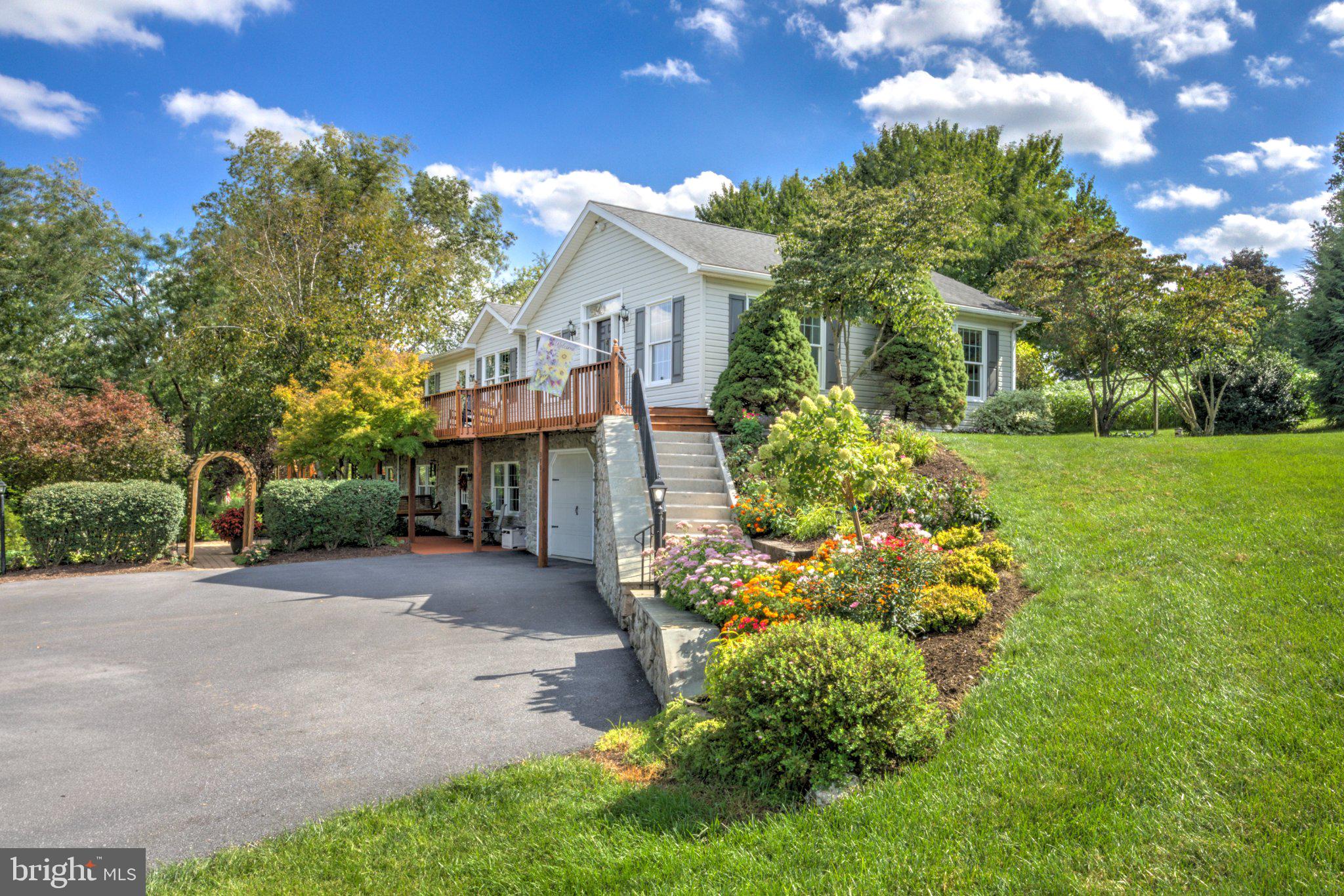 3701 E Elizabethtown Rd, Manheim, PA 17545 photo