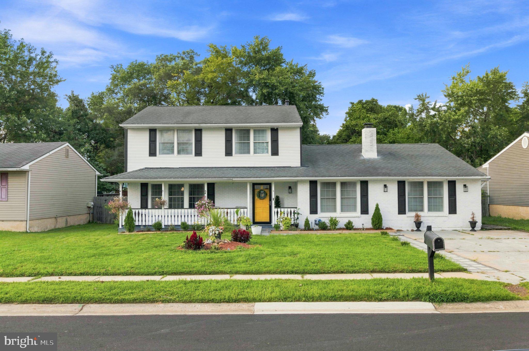 58 Upland Ct, Newark, DE 19713