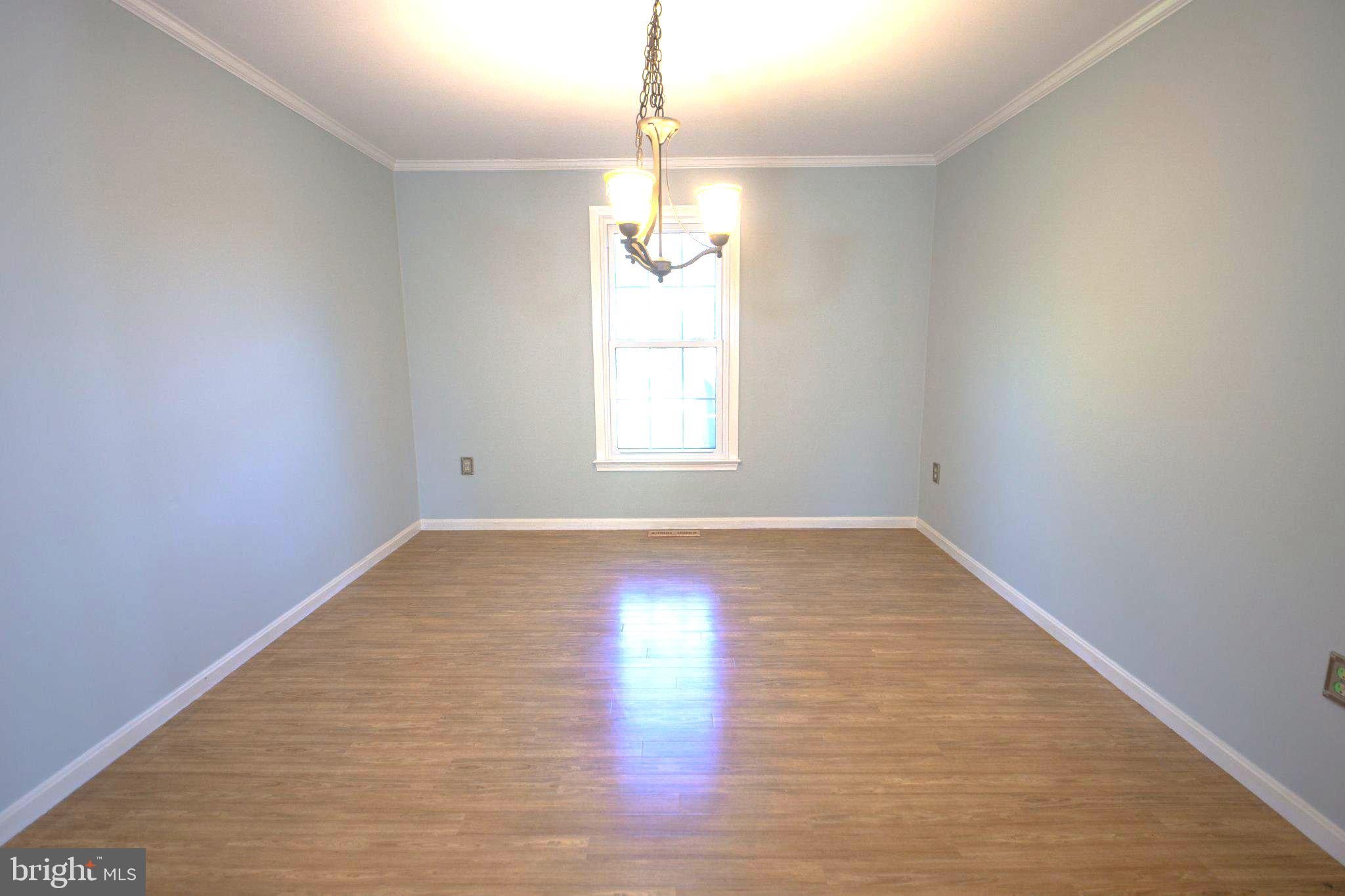 4 Laburnum Close, Cookstown, NJ 08511 photo