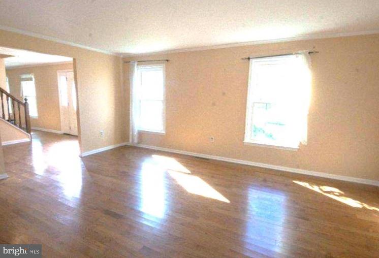 4 Laburnum Close, Cookstown, NJ 08511 photo