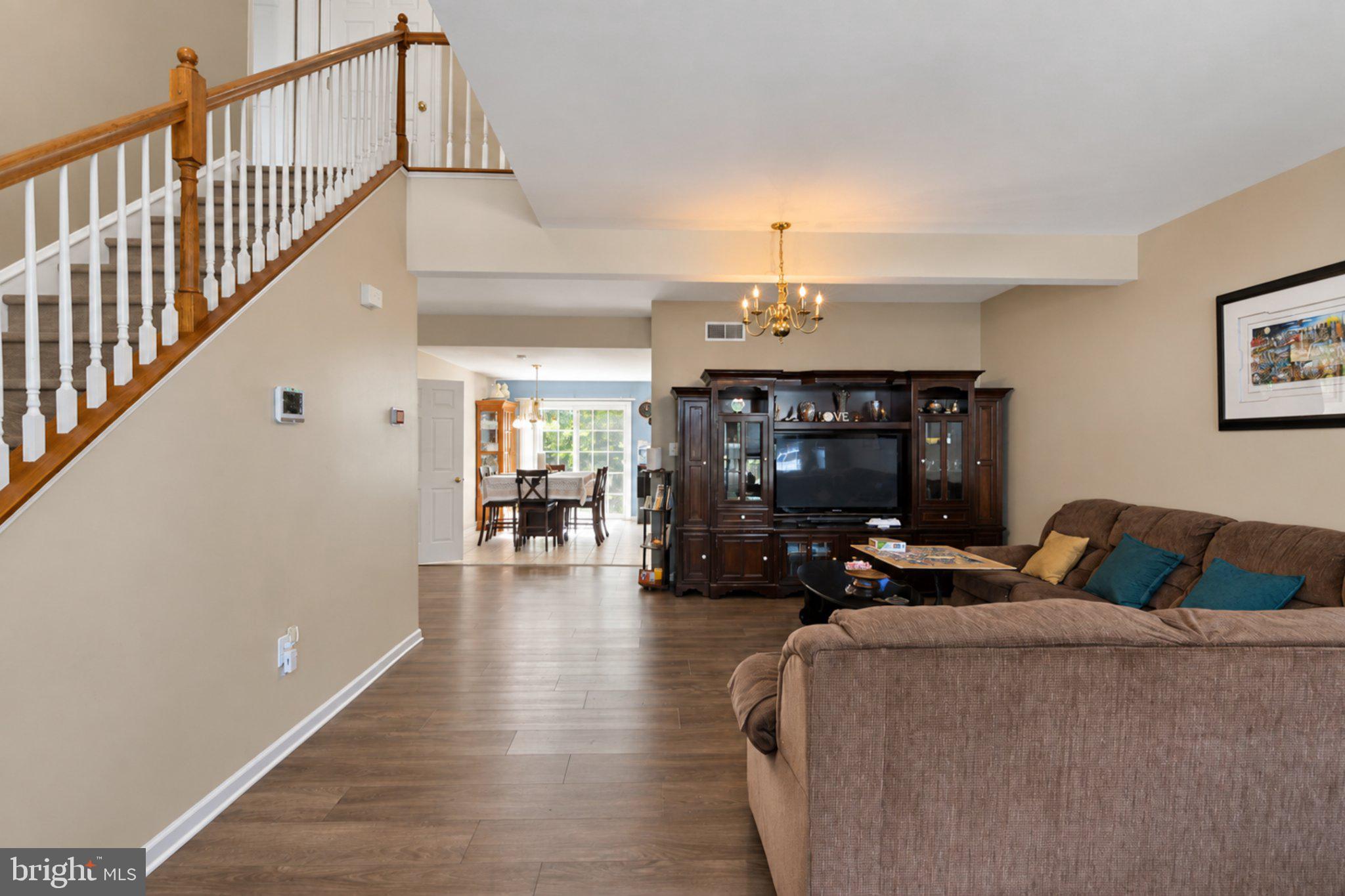 203 Barrington Dr, Reading, PA 19607 photo