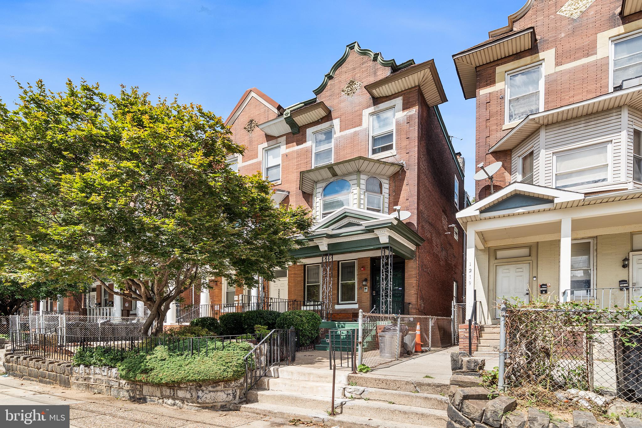 1221 Allegheny Ave, Philadelphia, PA 19133