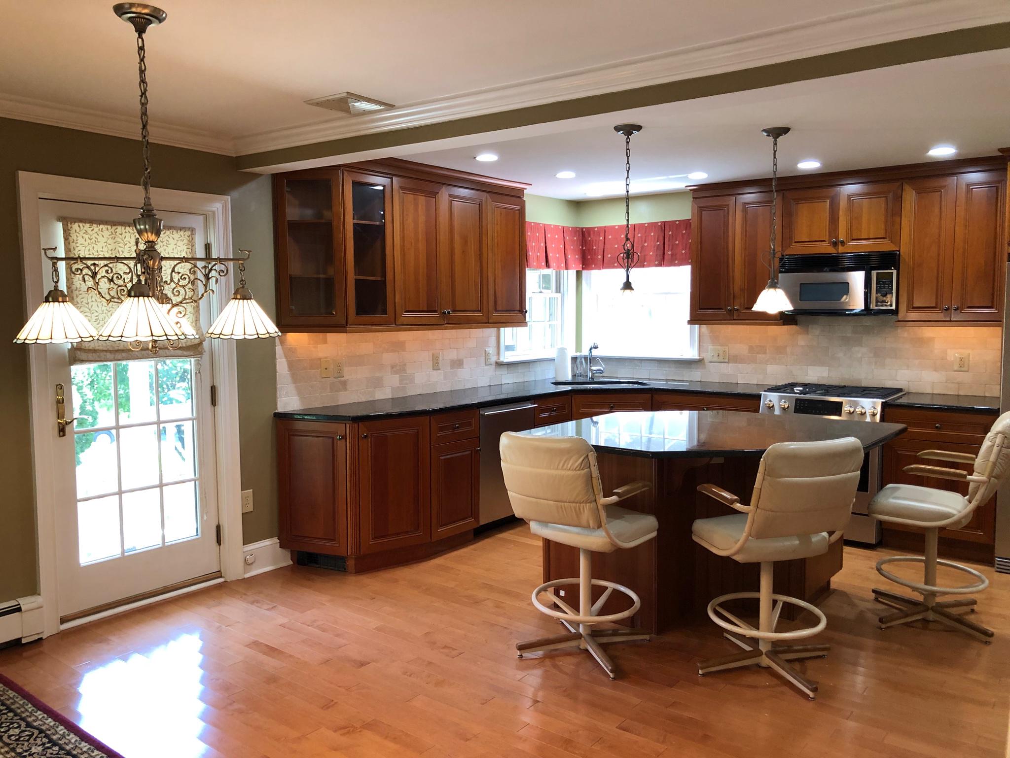 659 Roberts Ave, Glenside, PA 19038 photo
