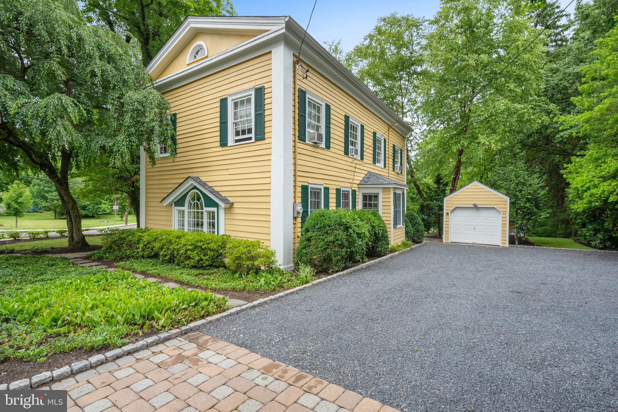 86 Washington St, Rocky Hill, NJ 08553 photo