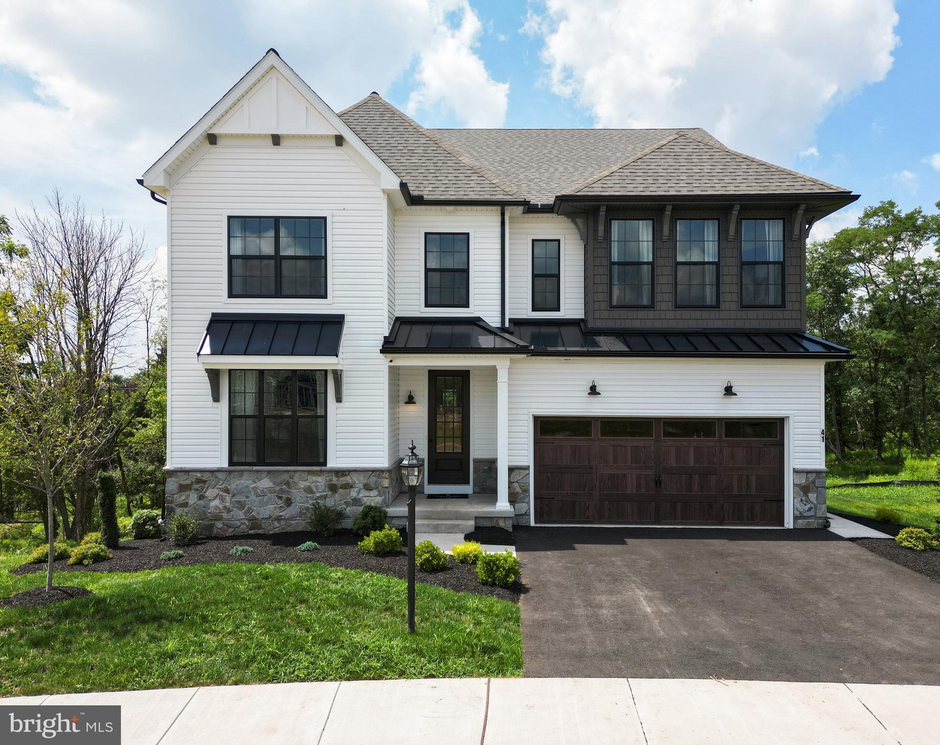 200 Gable Dr #COVINGTON, Perkiomenville, PA 18074 photo