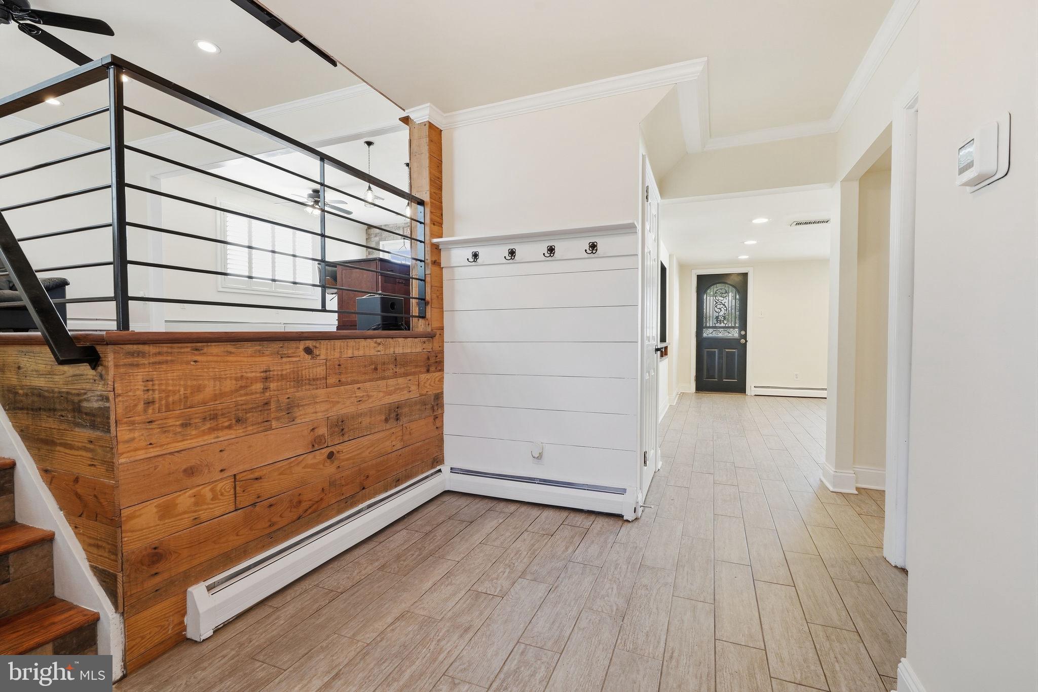 1111 Warwick St, Philadelphia, PA 19116 photo