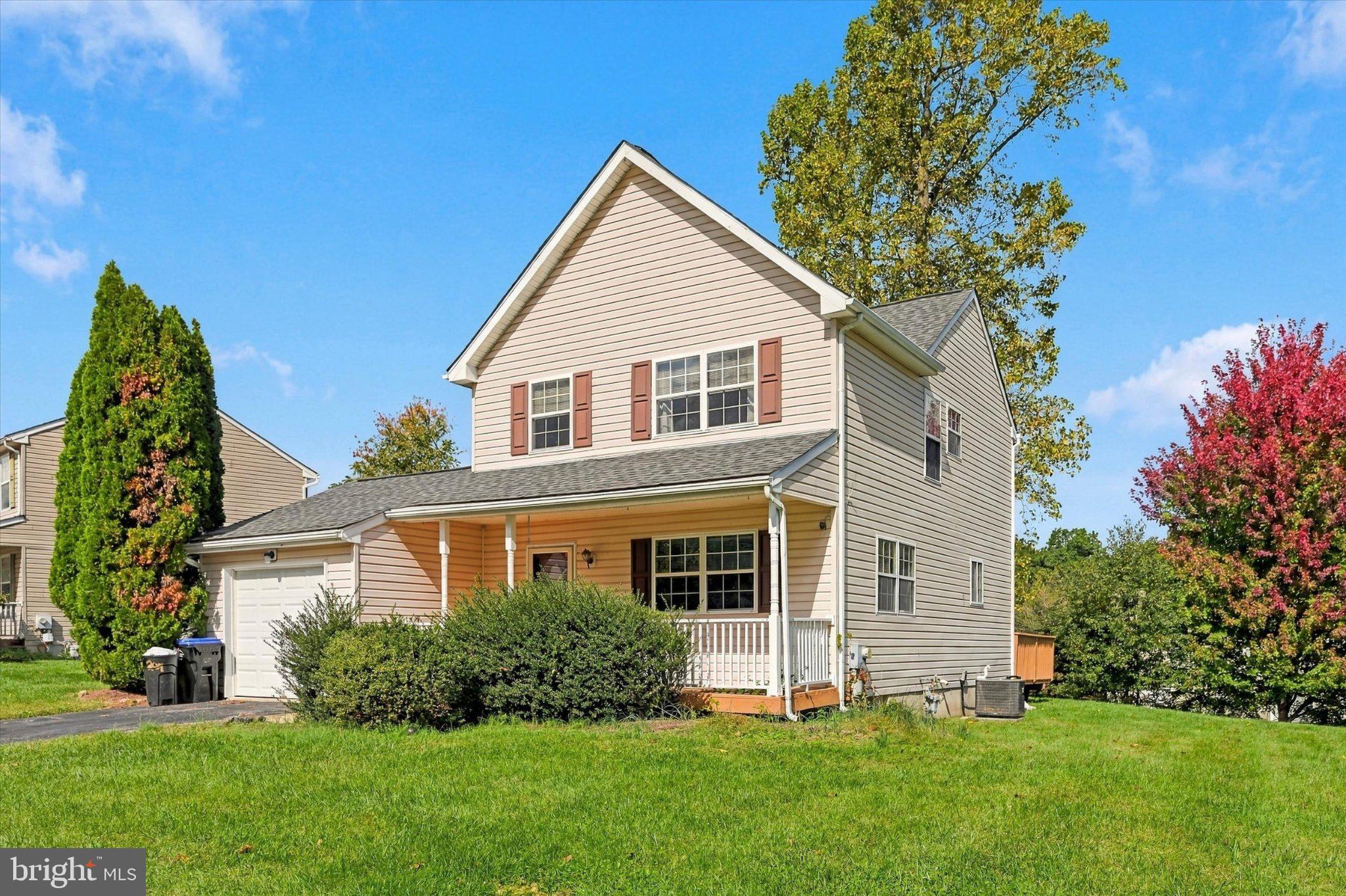 204 Pennford Pl, Garnet Valley, PA 19060