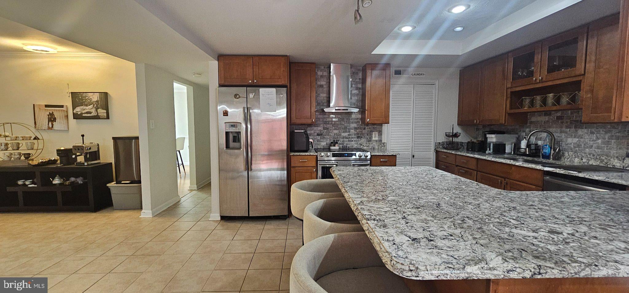 24 Biscayne Pl, Sterling, VA 20164 photo