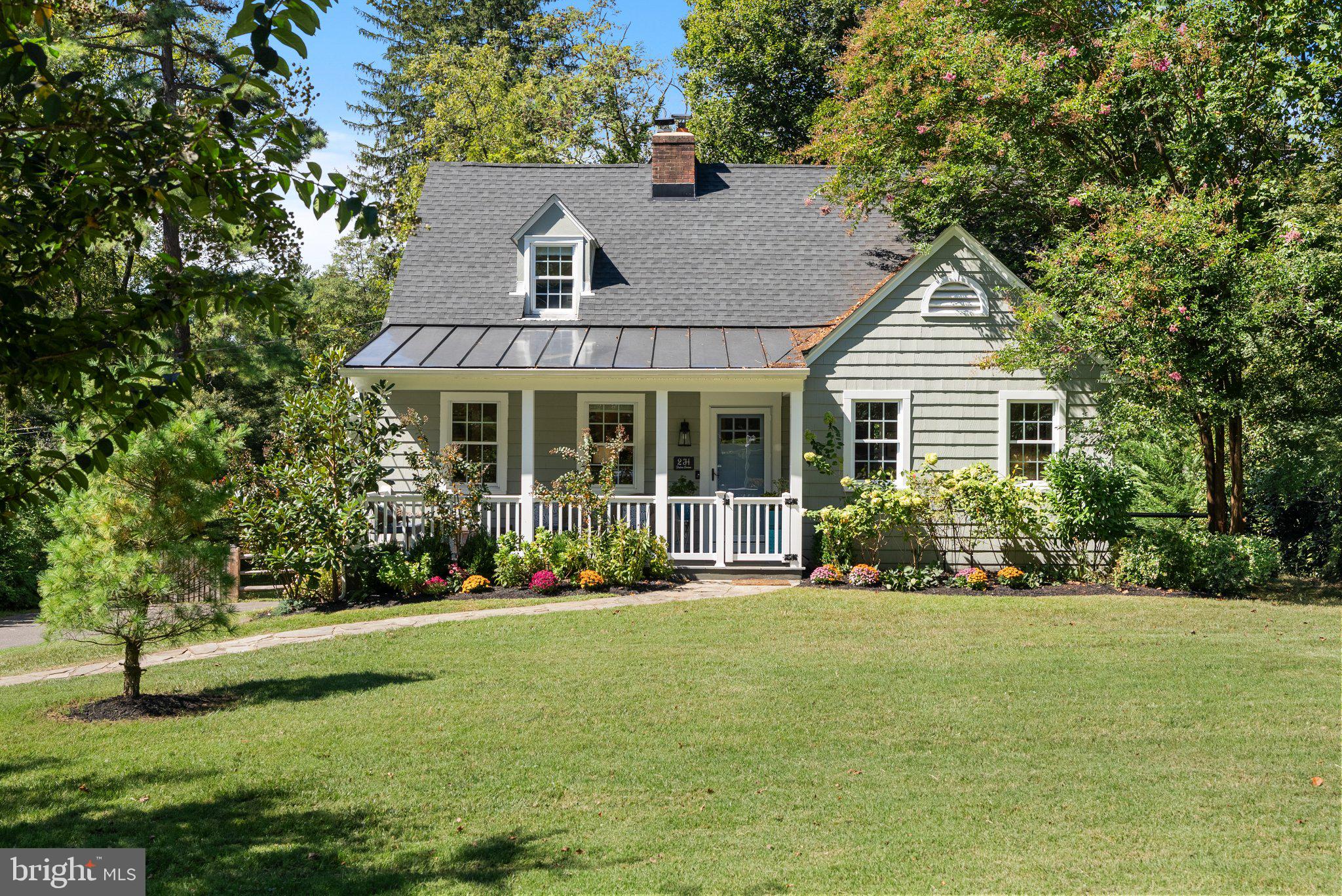 2 H Dutton Ave, Catonsville, MD 21228 photo