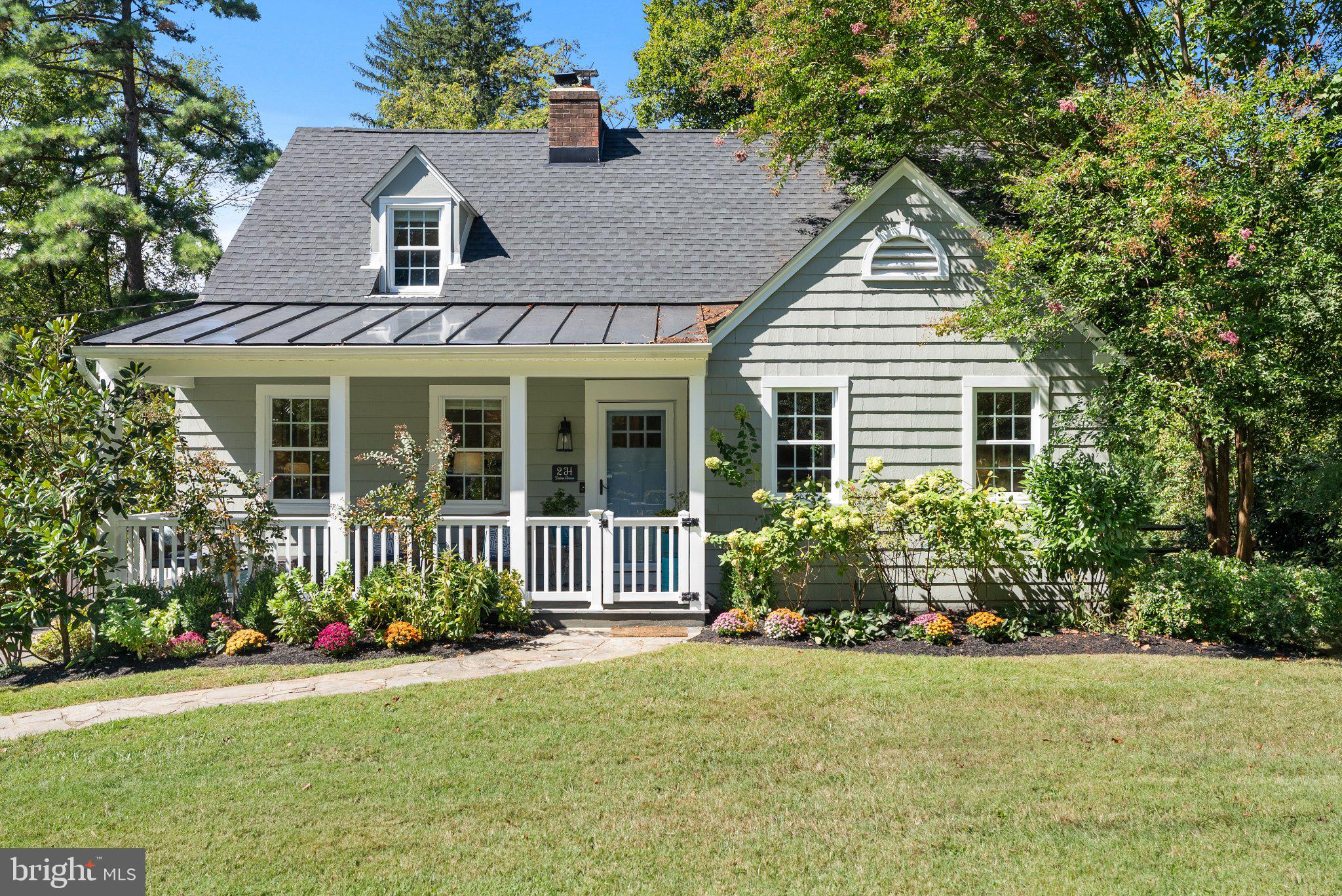 2 H Dutton Ave, Catonsville, MD 21228 photo