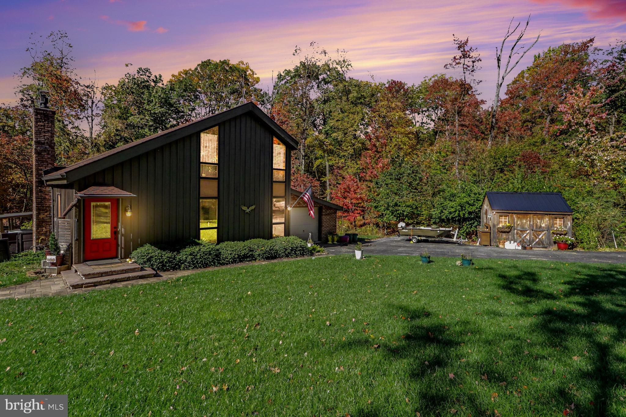 544 Hemlock Lane Ln, Lebanon, PA 17042 photo