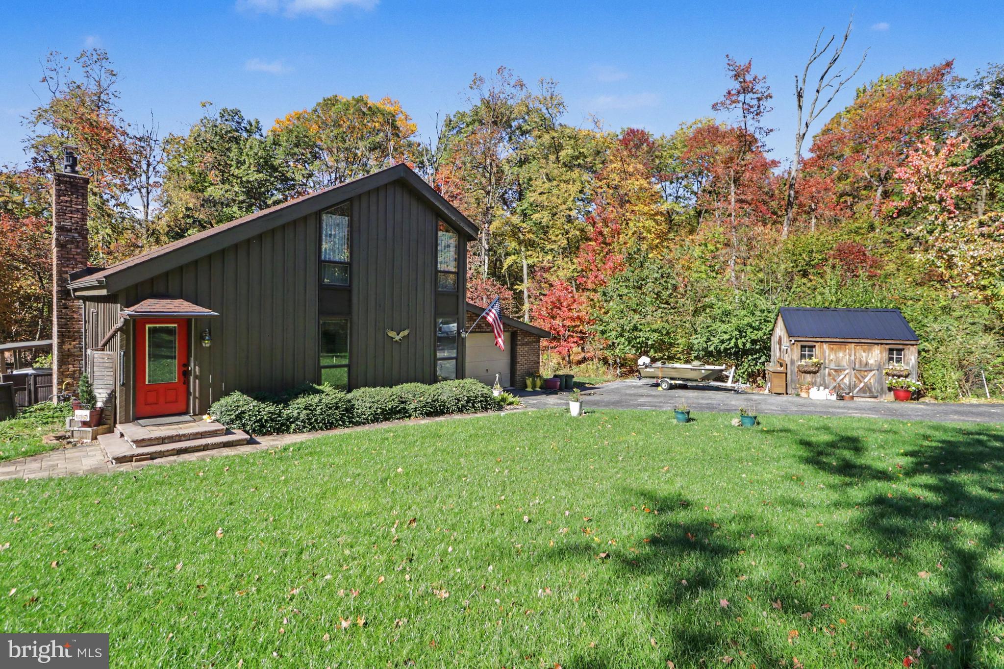 544 Hemlock Lane Ln, Lebanon, PA 17042 photo