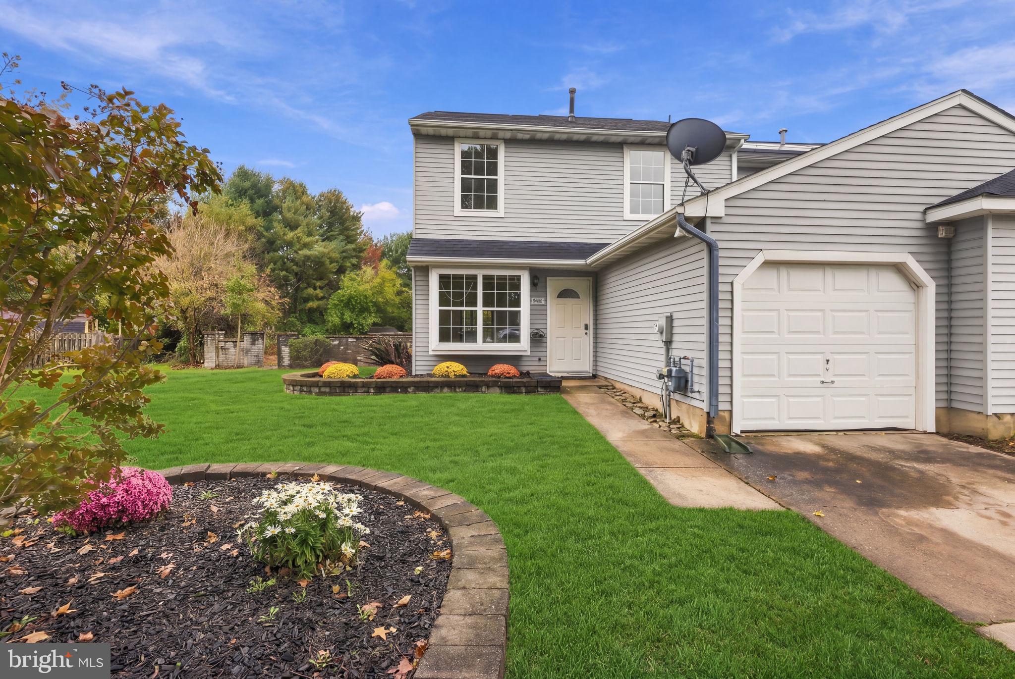 216 Hill Dr, Westampton, NJ 08060