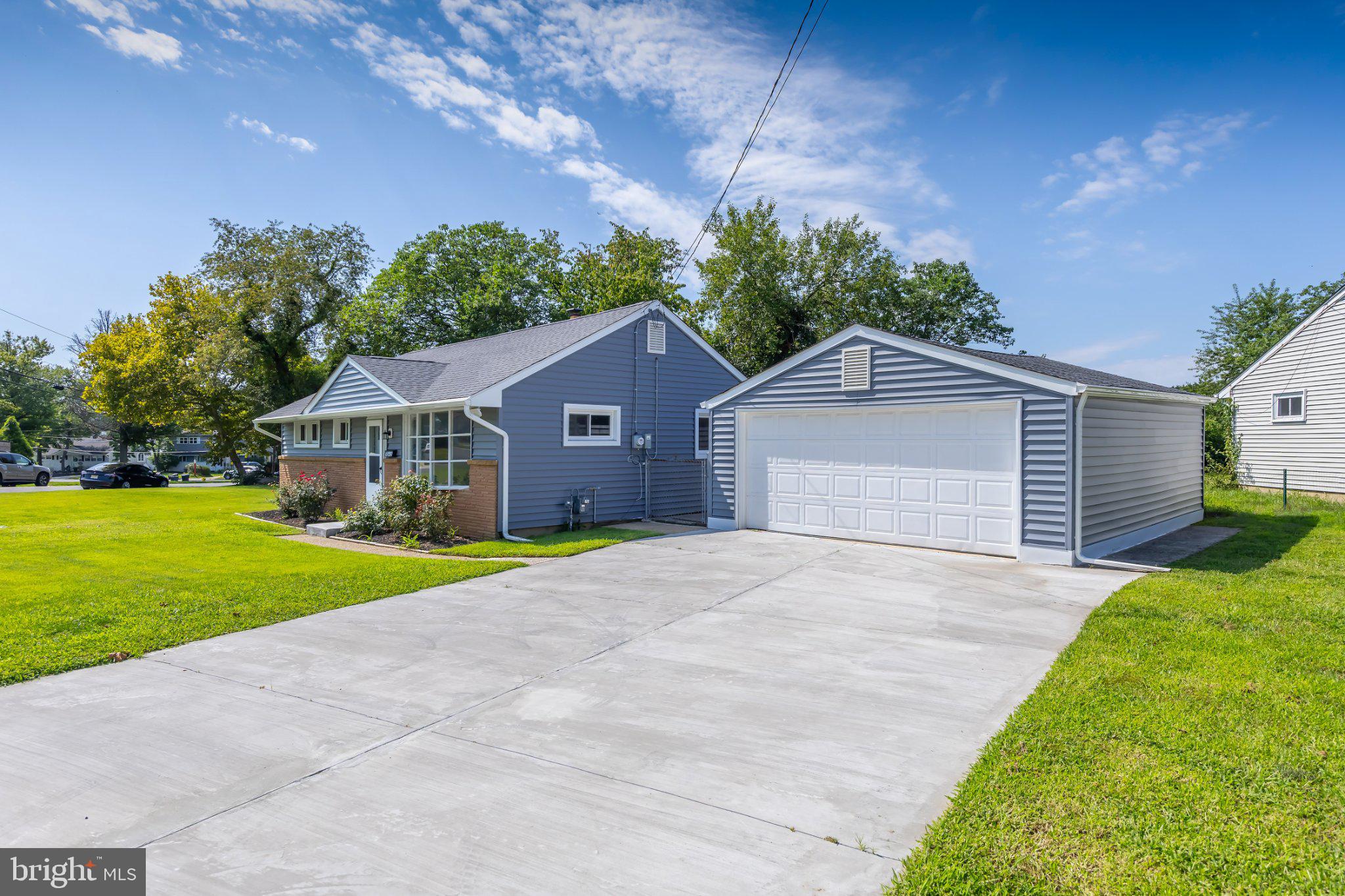 1049 Cooper St, Deptford, NJ 08096 photo