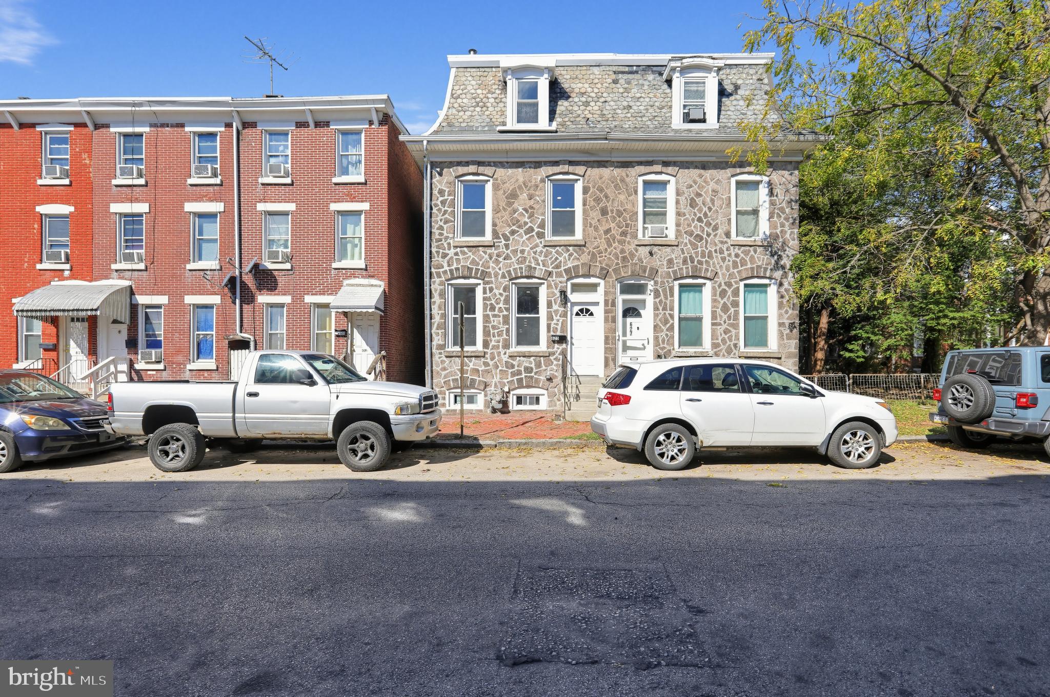 625 Chain St, Norristown, PA 19401