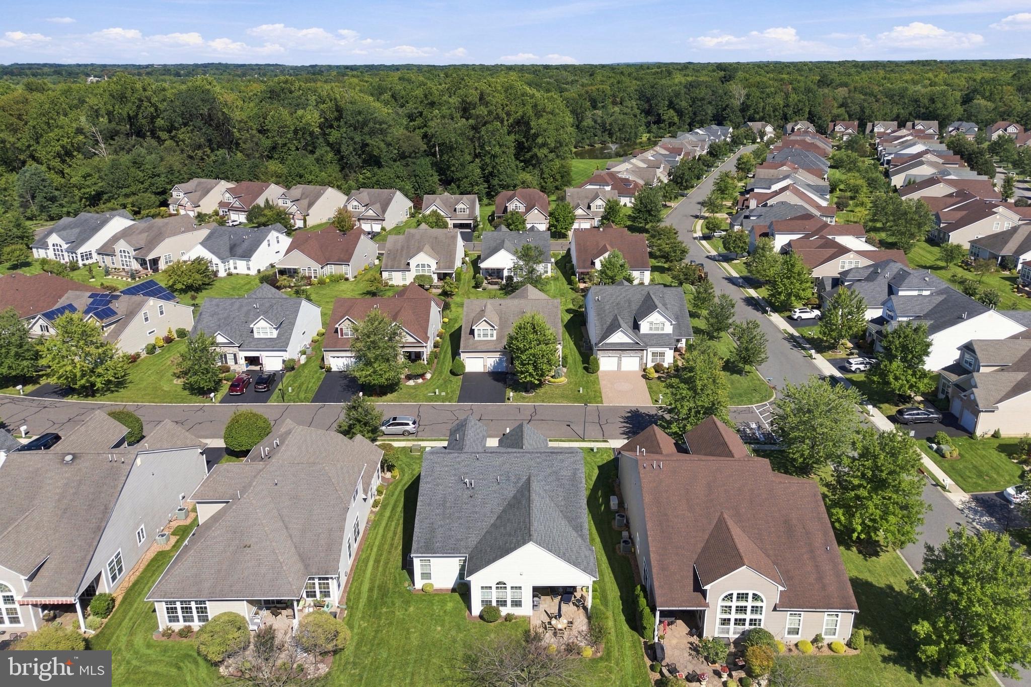 3 Aquaduct Rd, Monroe Township, NJ 08831 photo