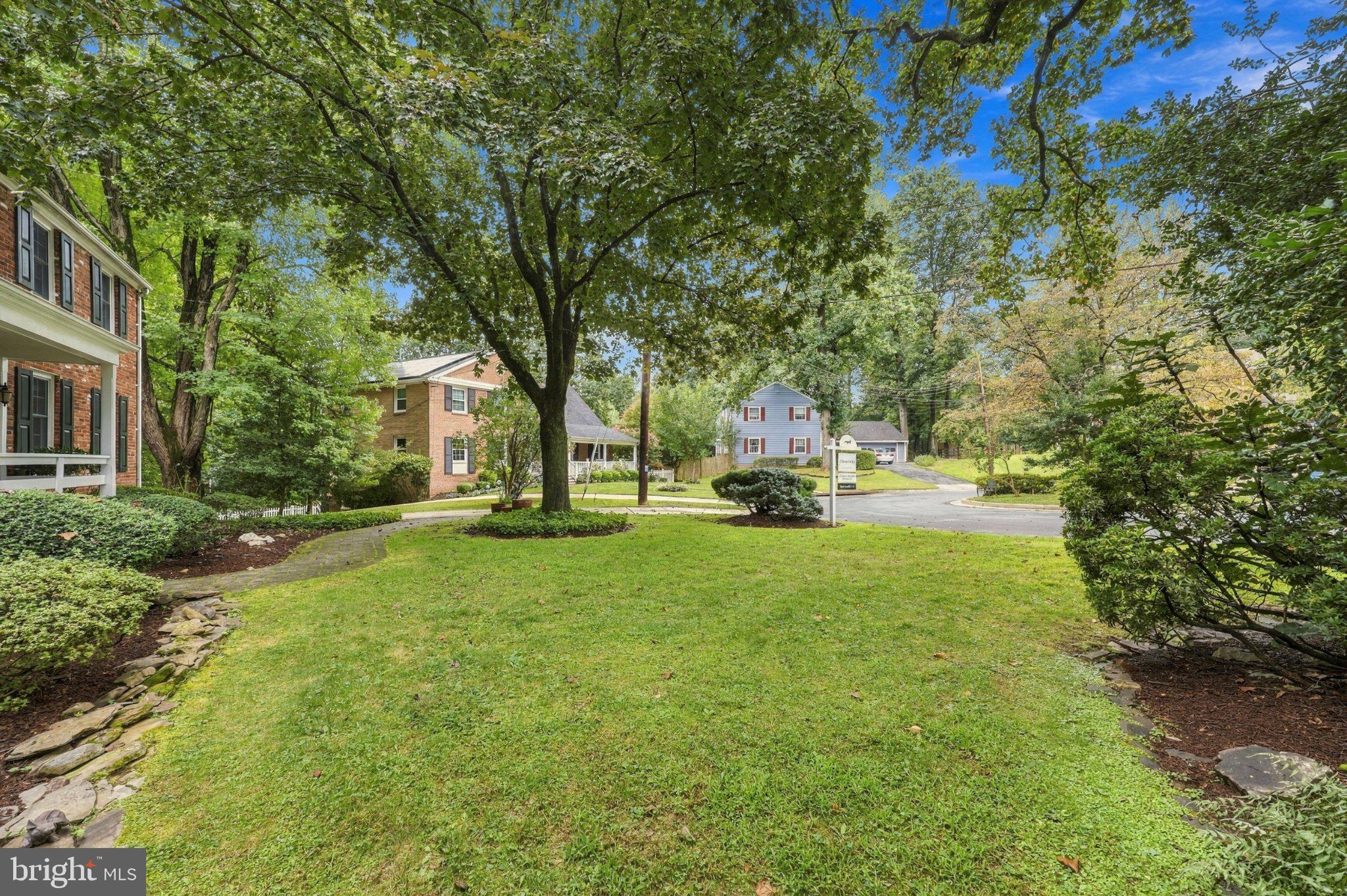 11303 Hounds Way, North Bethesda, MD 20852 photo