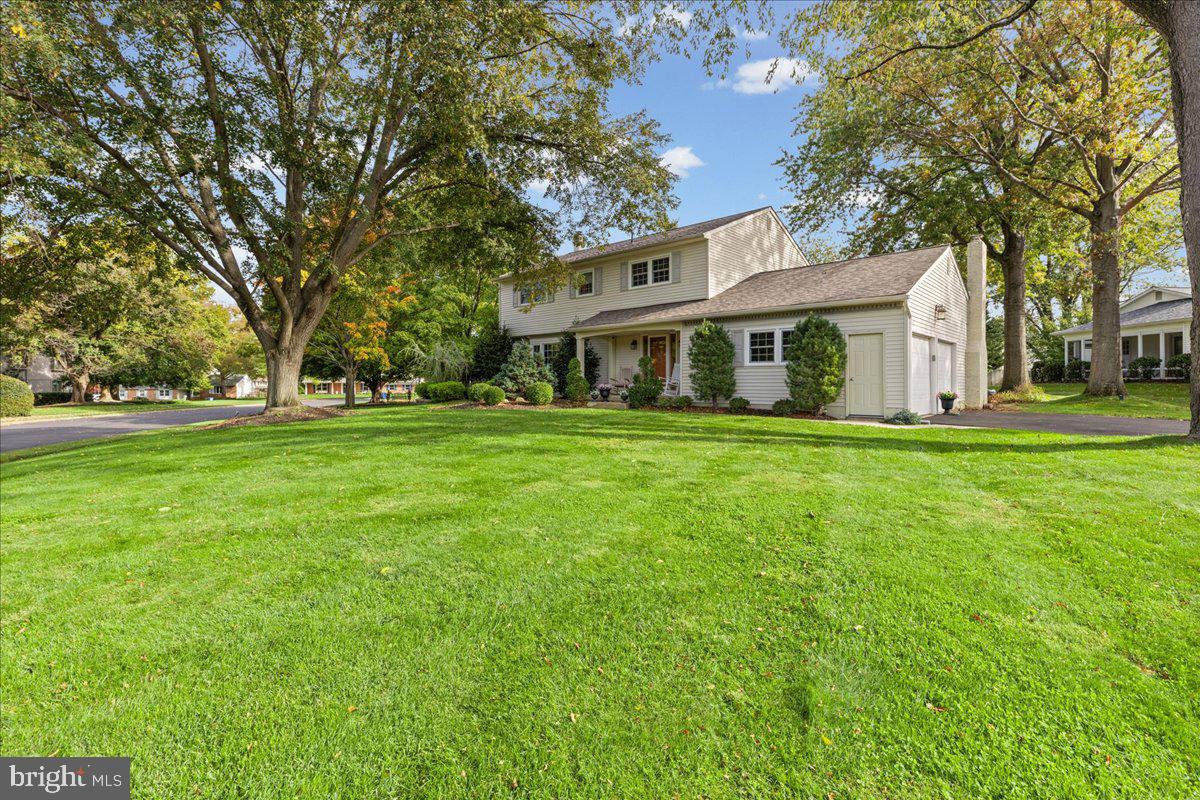 867 Olsen Dr, Hadley, PA 19067 photo