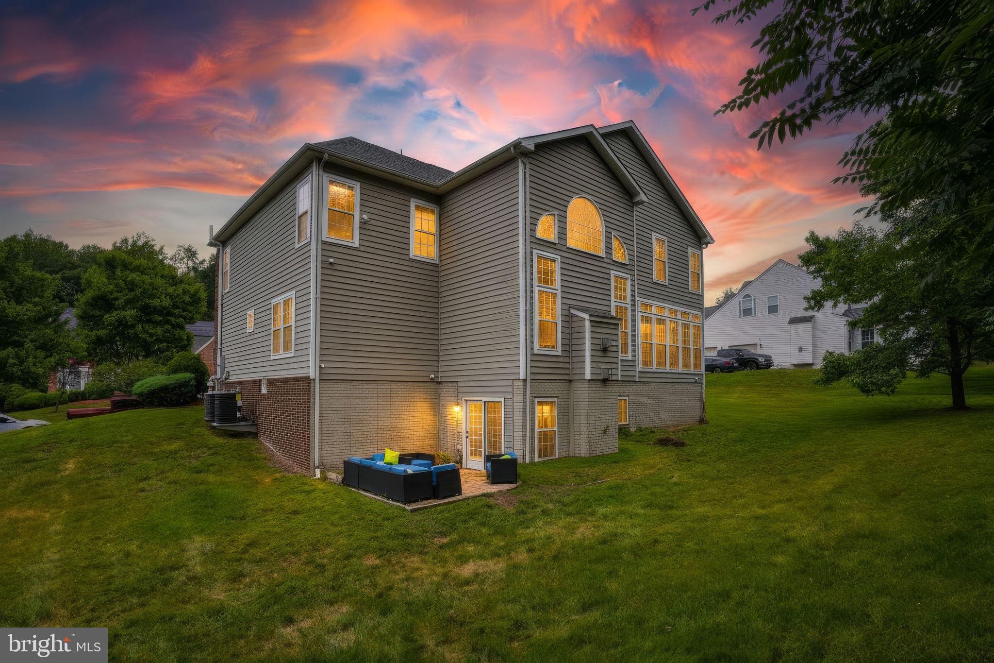 5302 Trotters Glen Dr, Upper Marlboro, MD 20772 photo