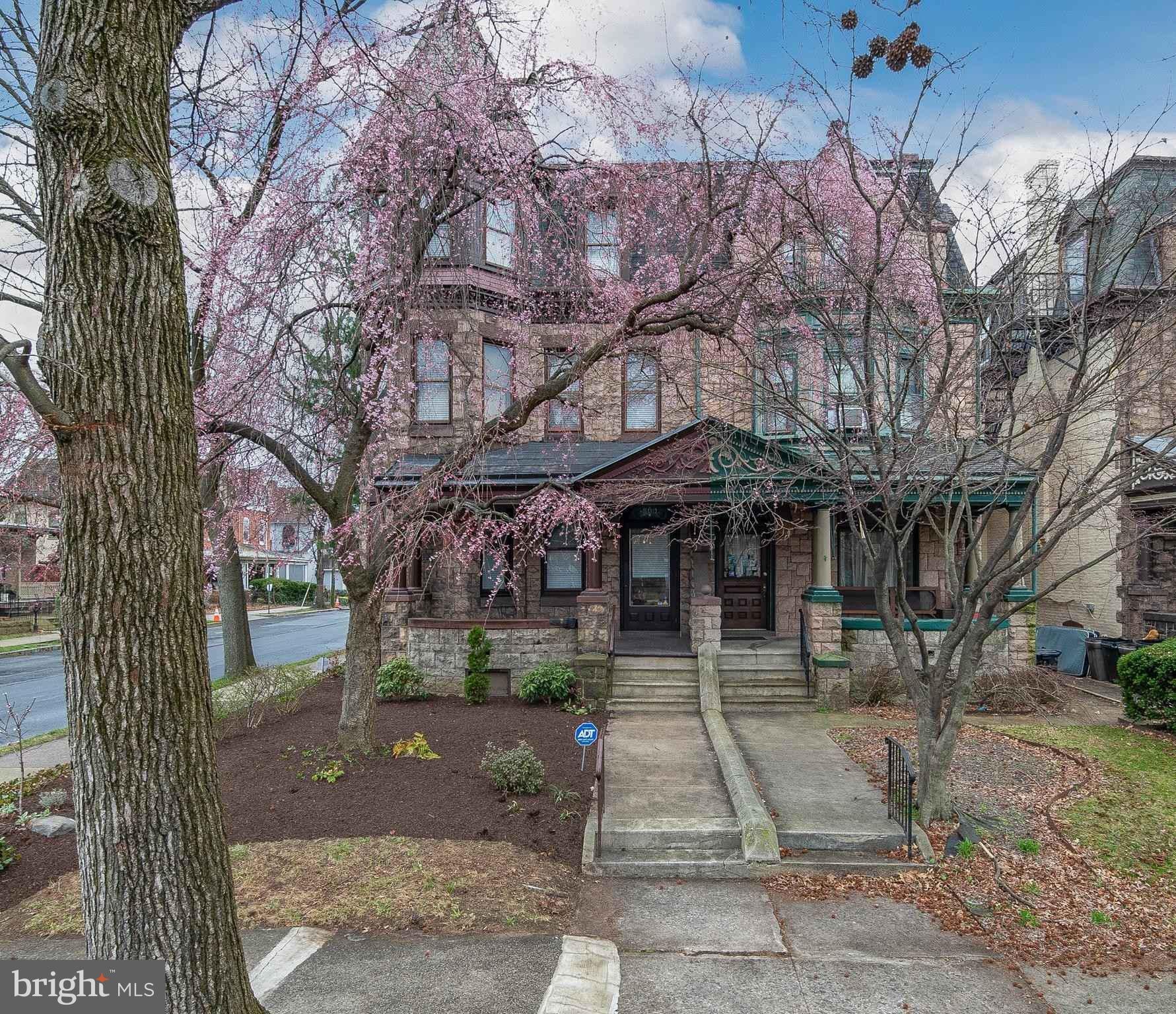 800 3rd St, Reading, PA 19601