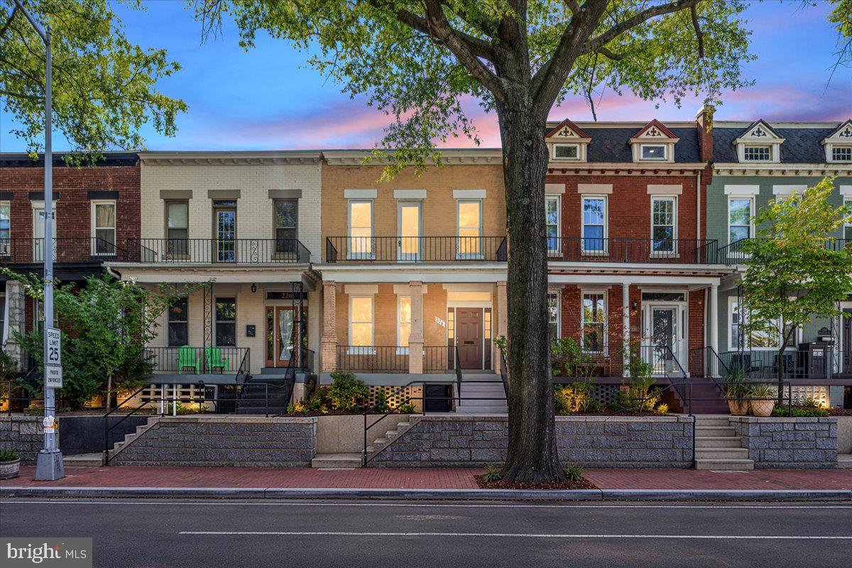 228 Rhode Island Ave, Washington, DC 20001
