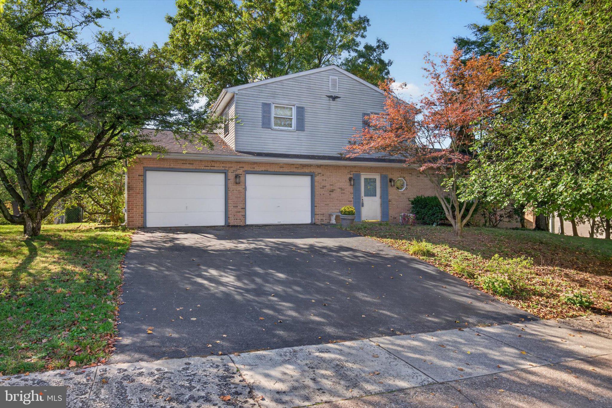 5869 Laurel St, Harrisburg, PA 17112 photo