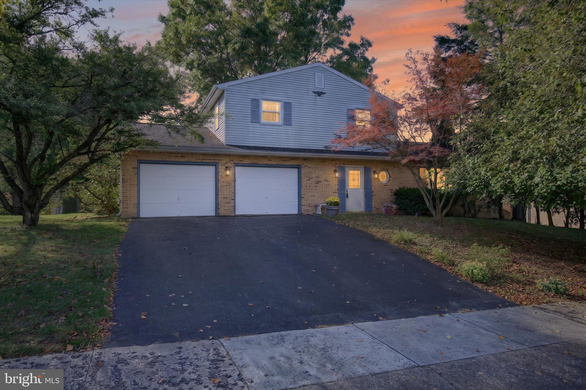 5869 Laurel St, Harrisburg, PA 17112