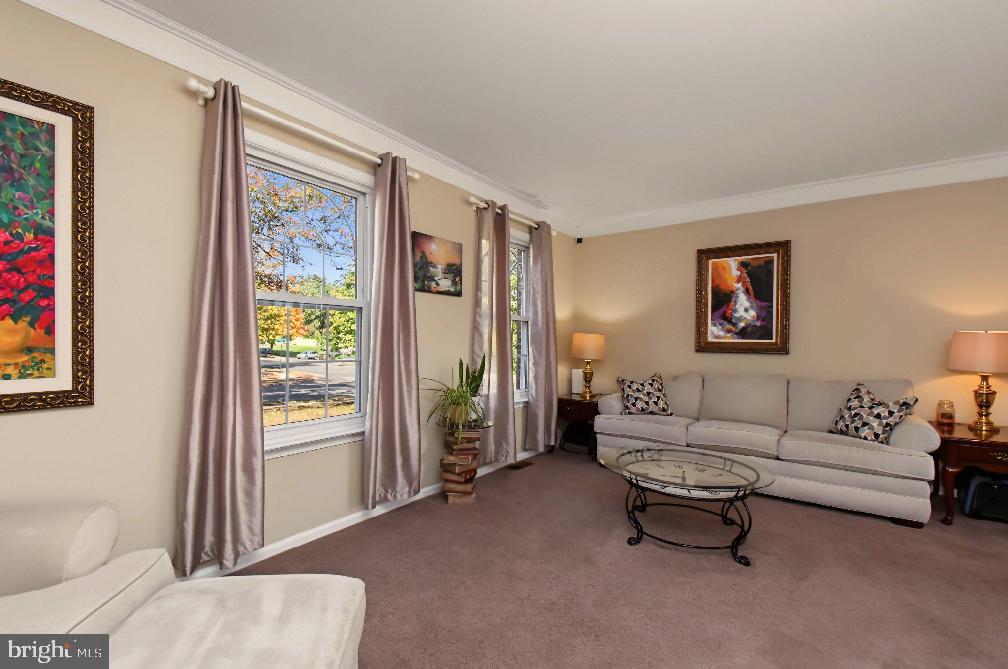 101 Glasgow Cir, Lansdale, PA 19446 photo