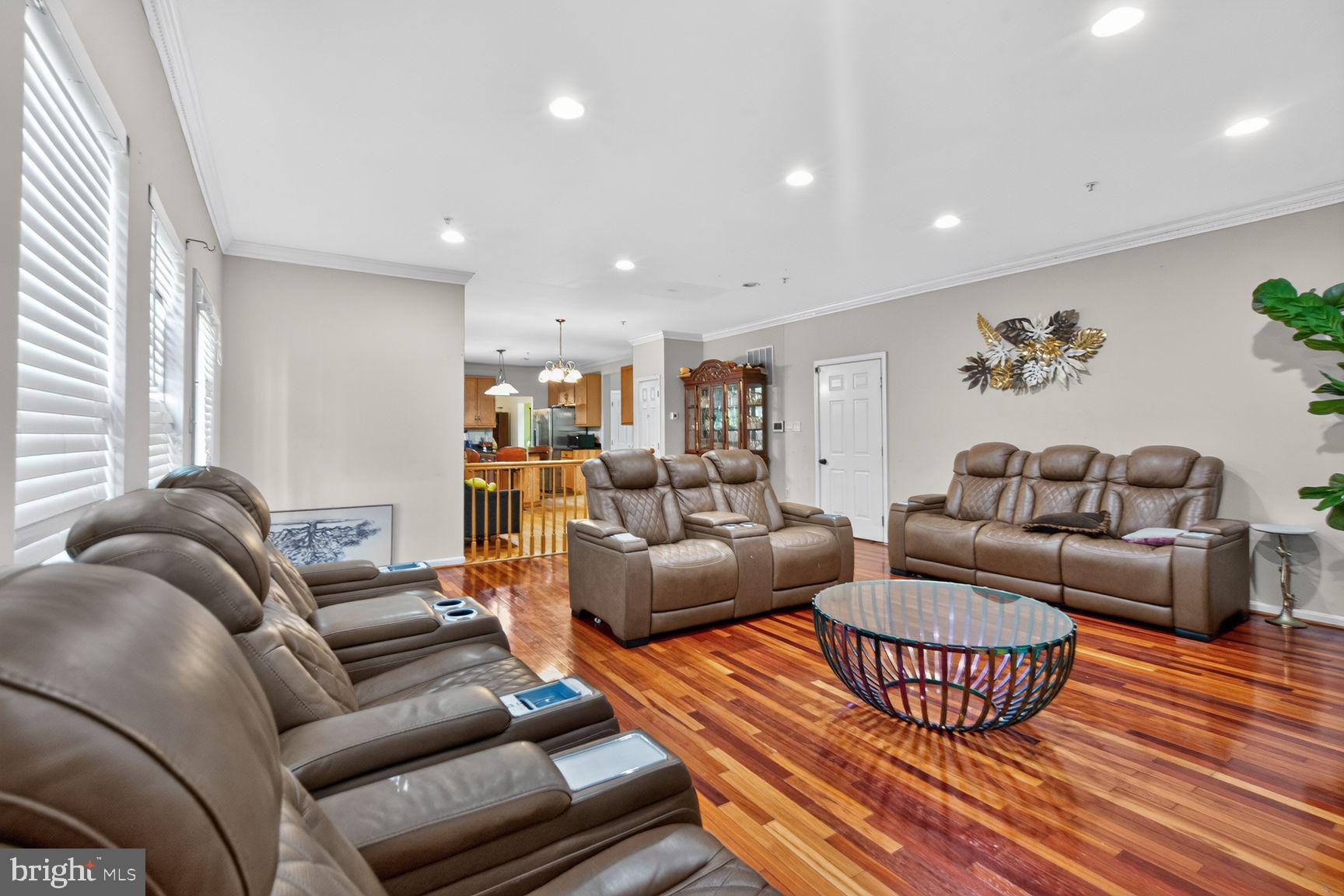 12416 Rochino Ct, Glenn Dale, MD 20769 photo